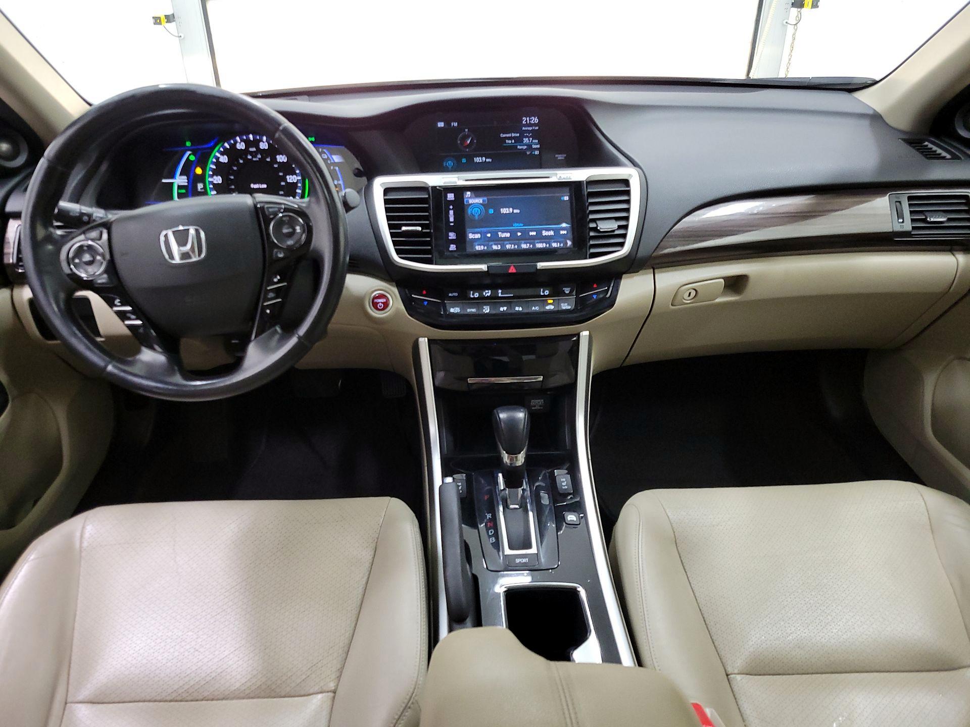 Thumbnail: 2017 Honda Accord - 9
