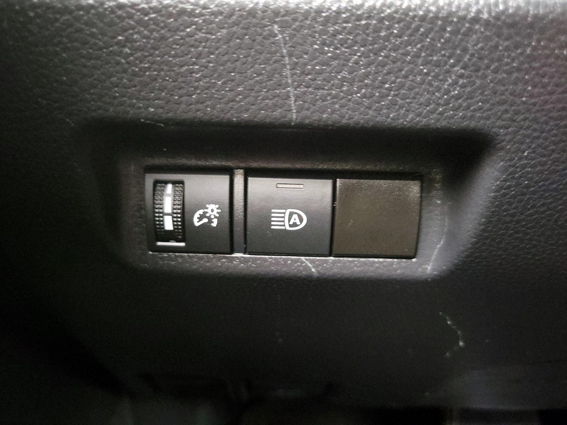 Thumbnail: 2023 Toyota RAV4 - 13