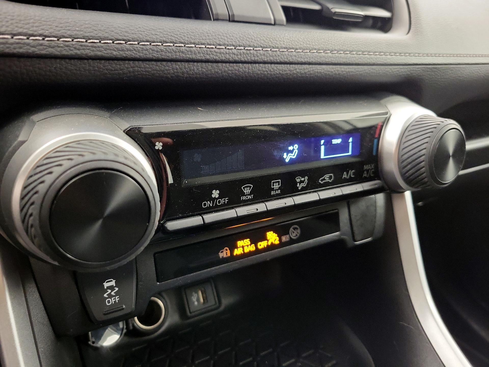 Thumbnail: 2023 Toyota RAV4 - 16