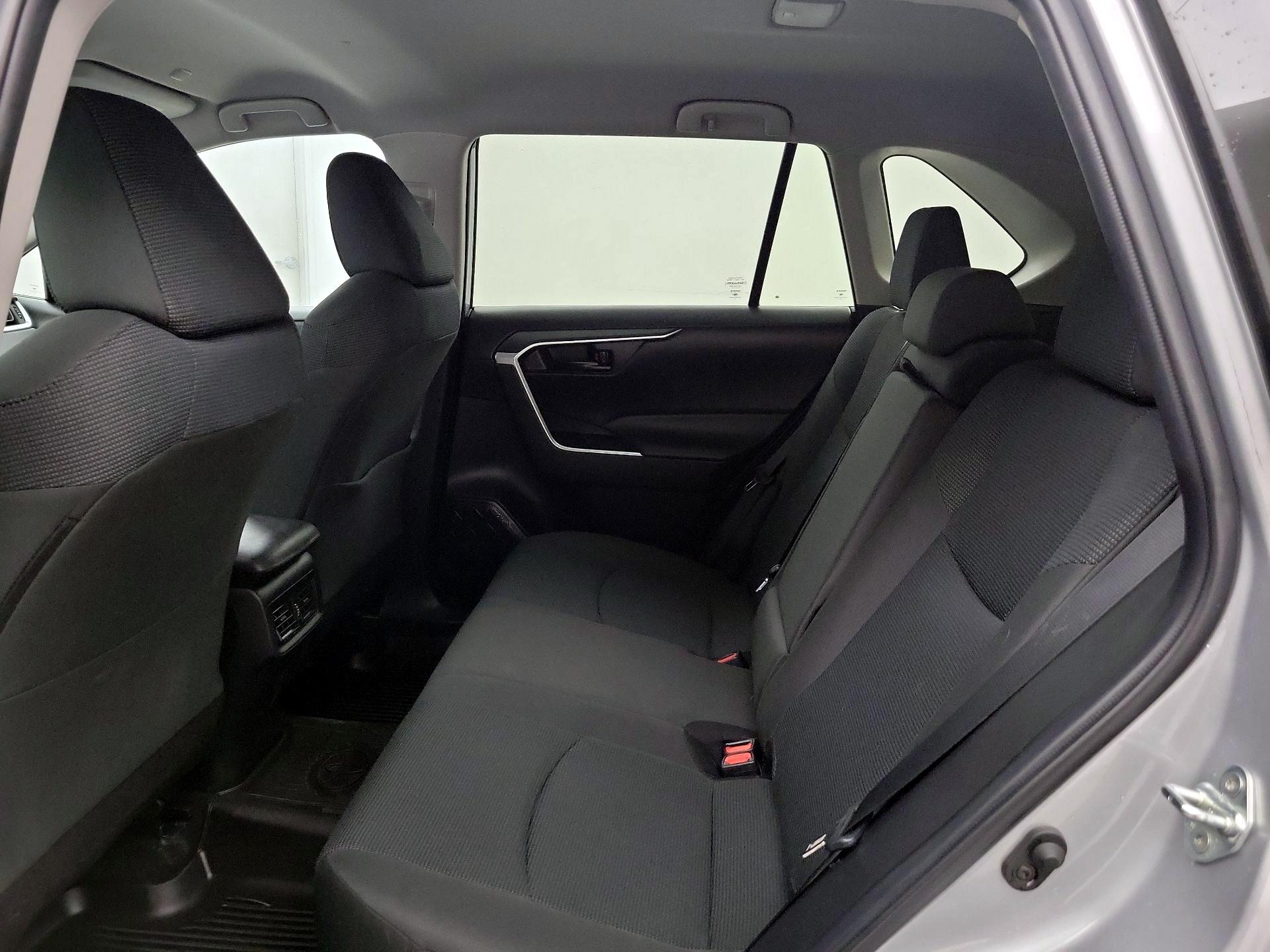 Thumbnail: 2023 Toyota RAV4 - 19