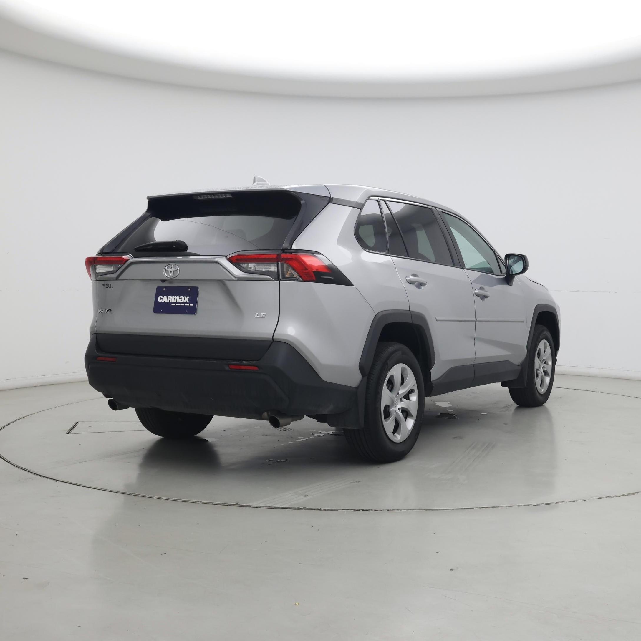 Thumbnail: 2023 Toyota RAV4 - 8