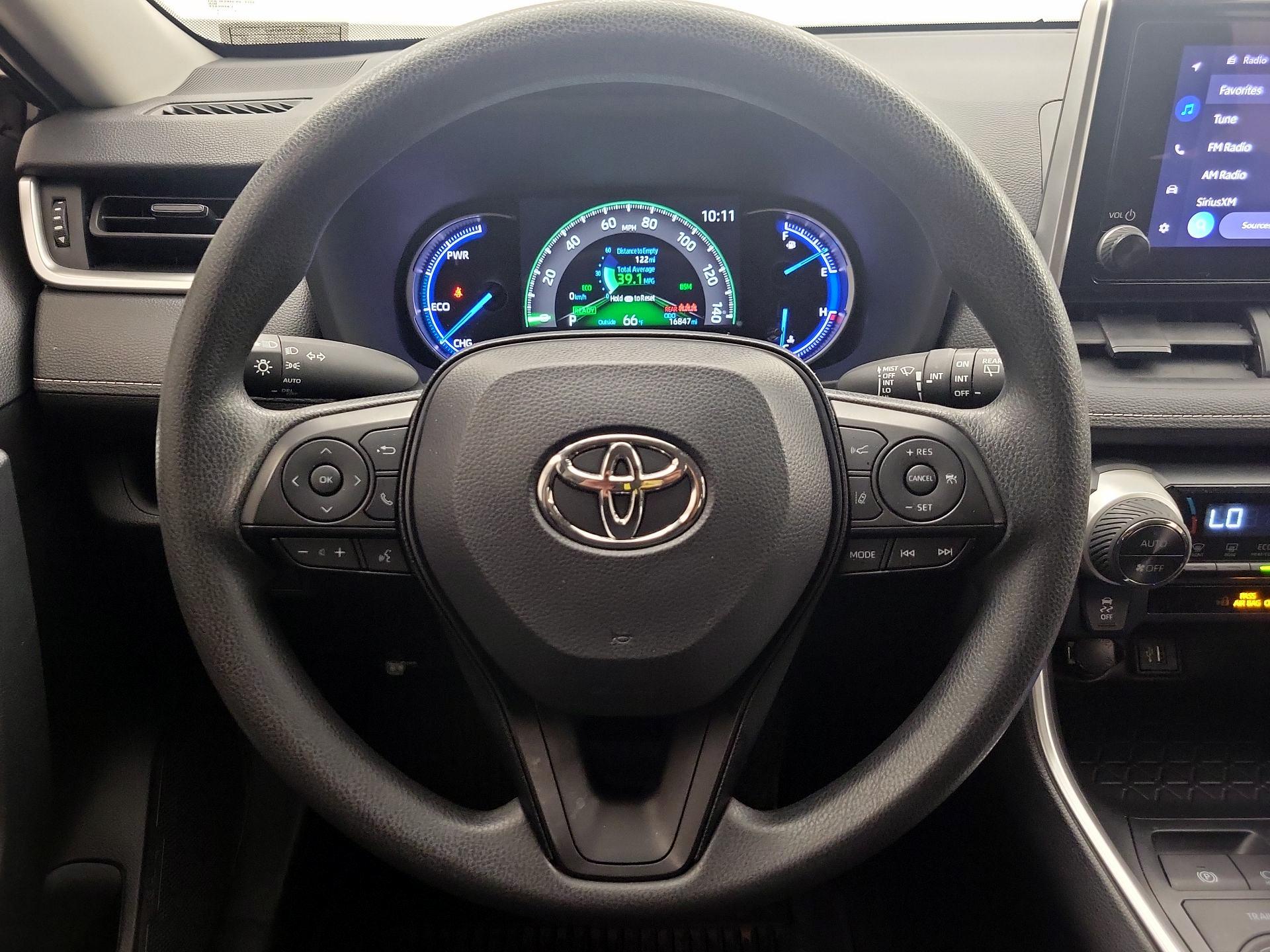 Thumbnail: 2025 Toyota RAV4 - 10