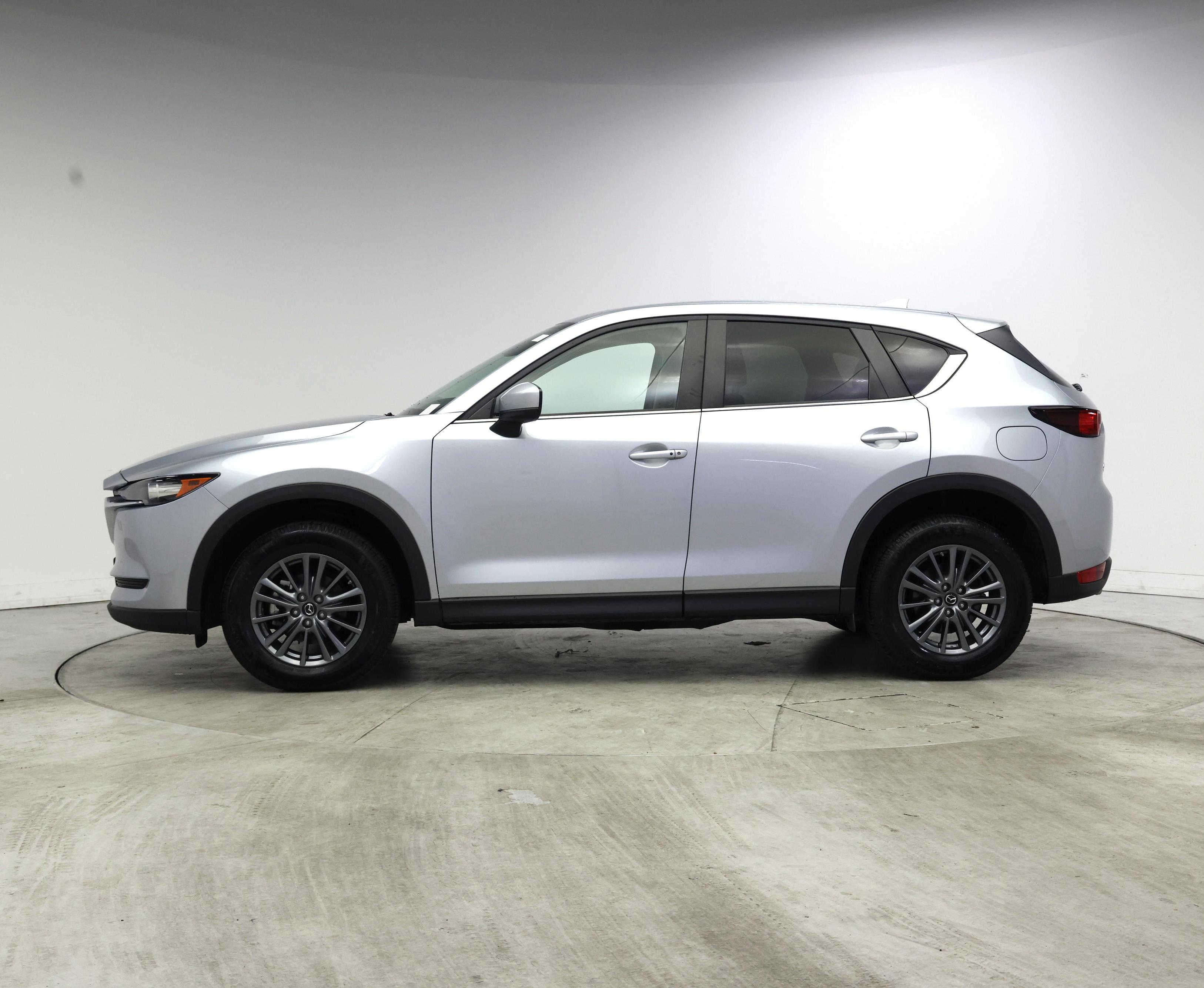 Thumbnail: 2017 Mazda CX-5 - 3