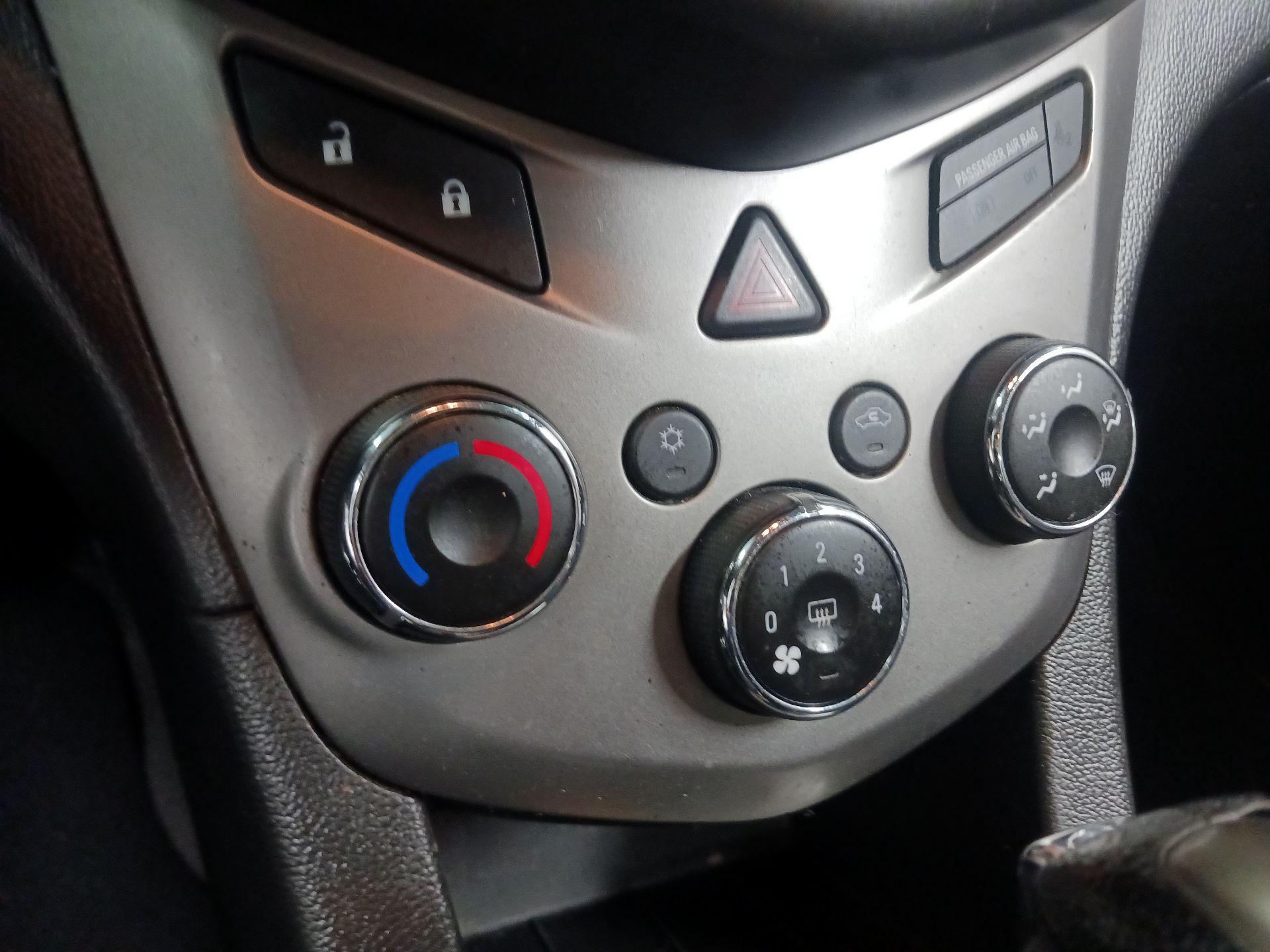Thumbnail: 2016 Chevrolet Sonic - 14