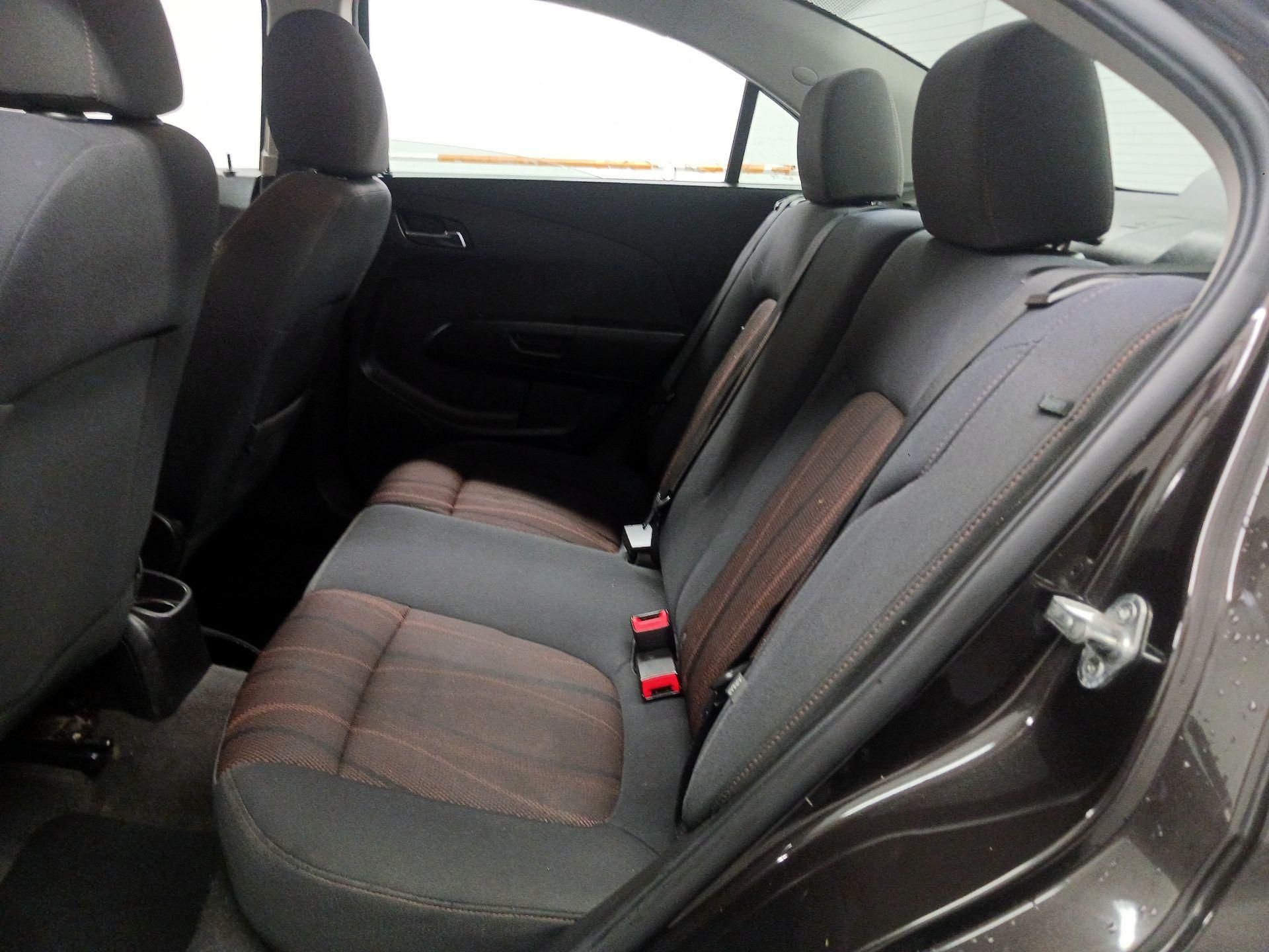 Thumbnail: 2016 Chevrolet Sonic - 16
