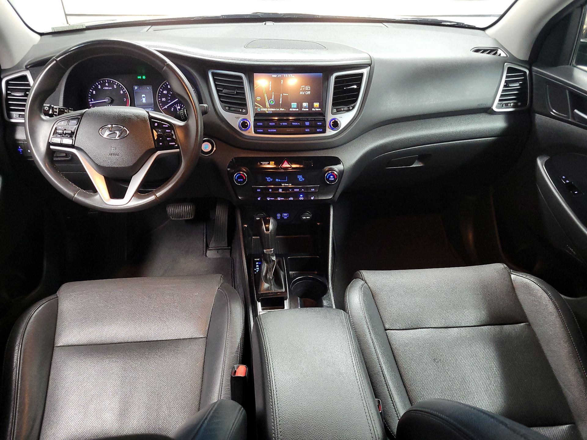 Thumbnail: 2017 Hyundai Tucson - 9