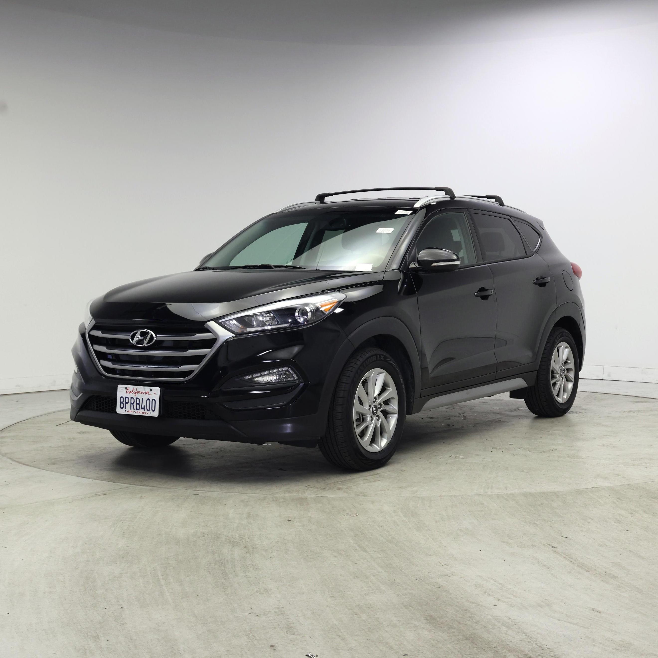 Thumbnail: 2017 Hyundai Tucson - 4