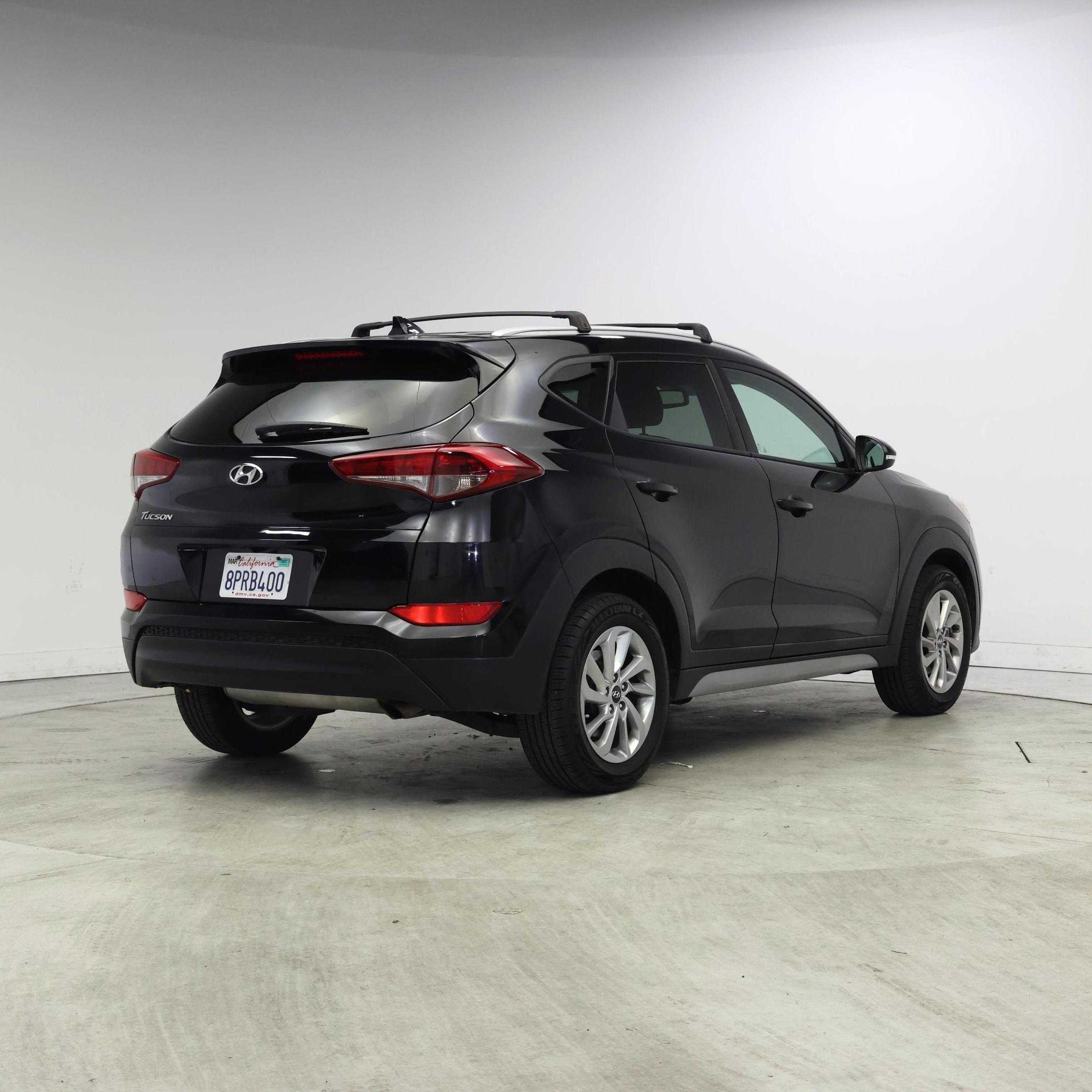 Thumbnail: 2017 Hyundai Tucson - 8