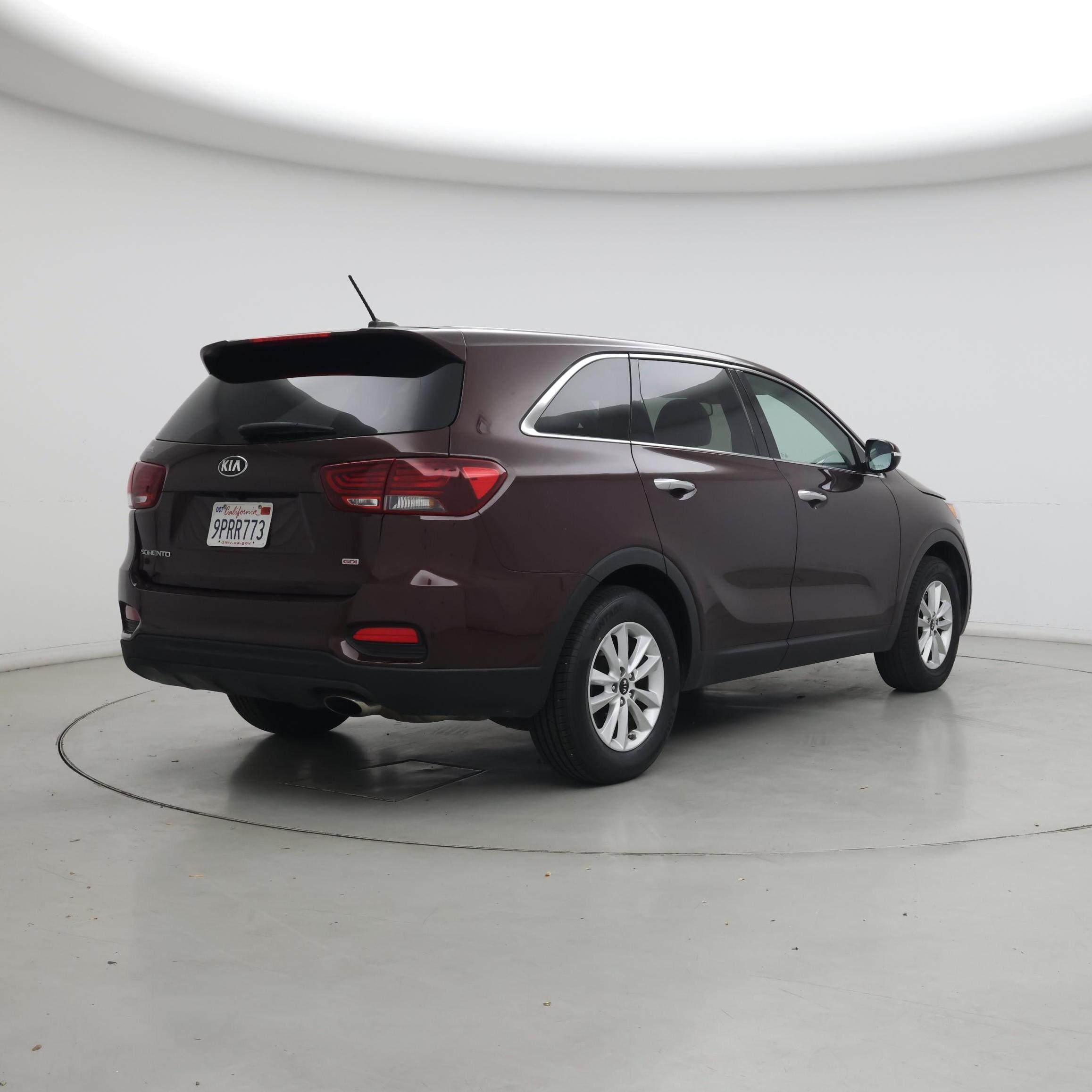 Thumbnail: 2020 Kia Sorento - 8