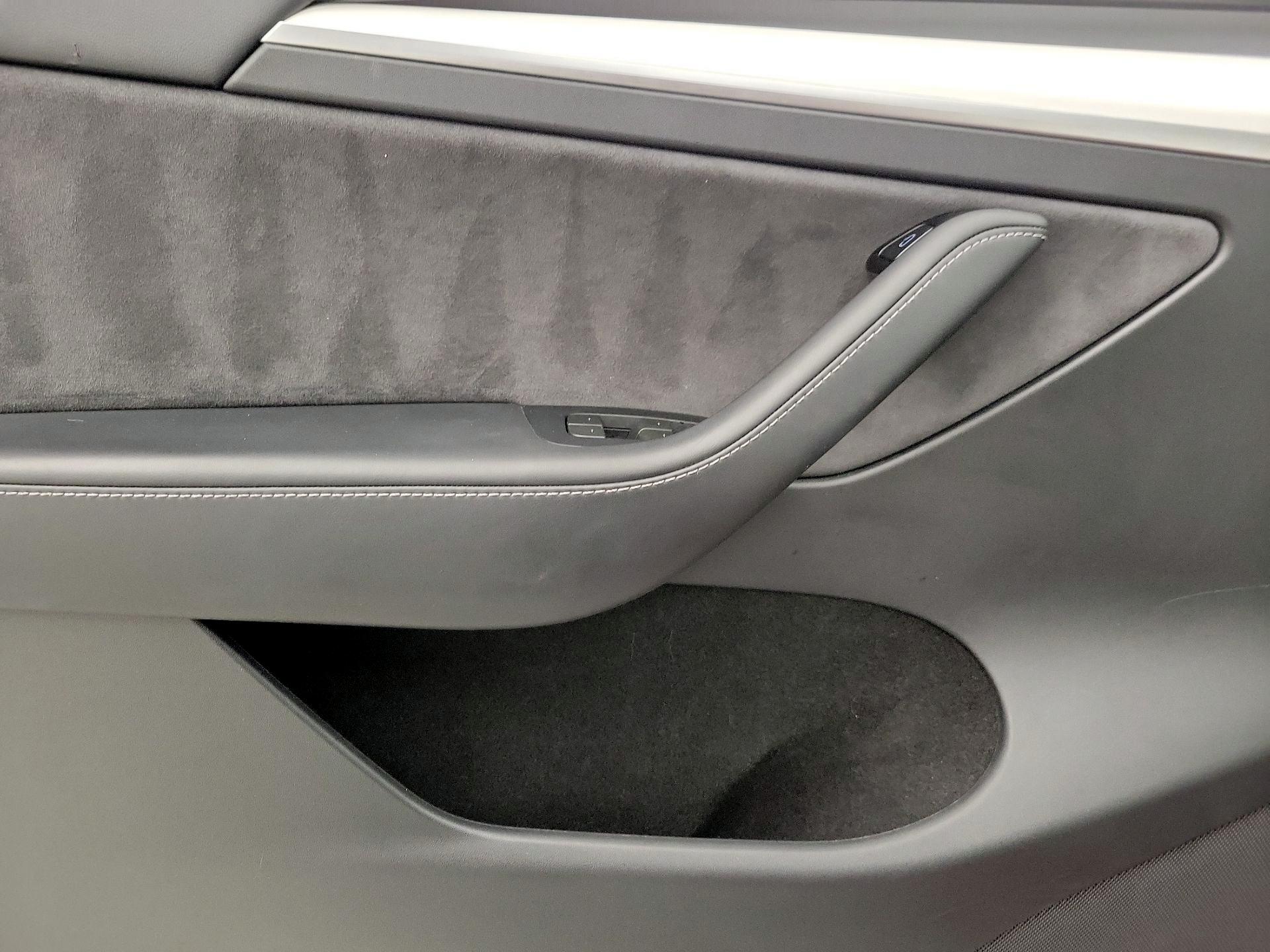 Thumbnail: 2024 Tesla Model Y - 12