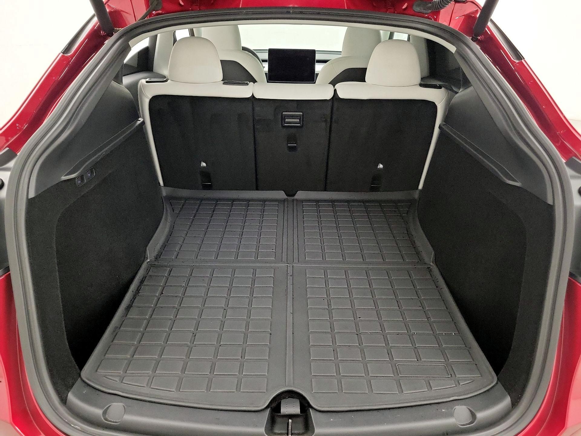 Thumbnail: 2024 Tesla Model Y - 20