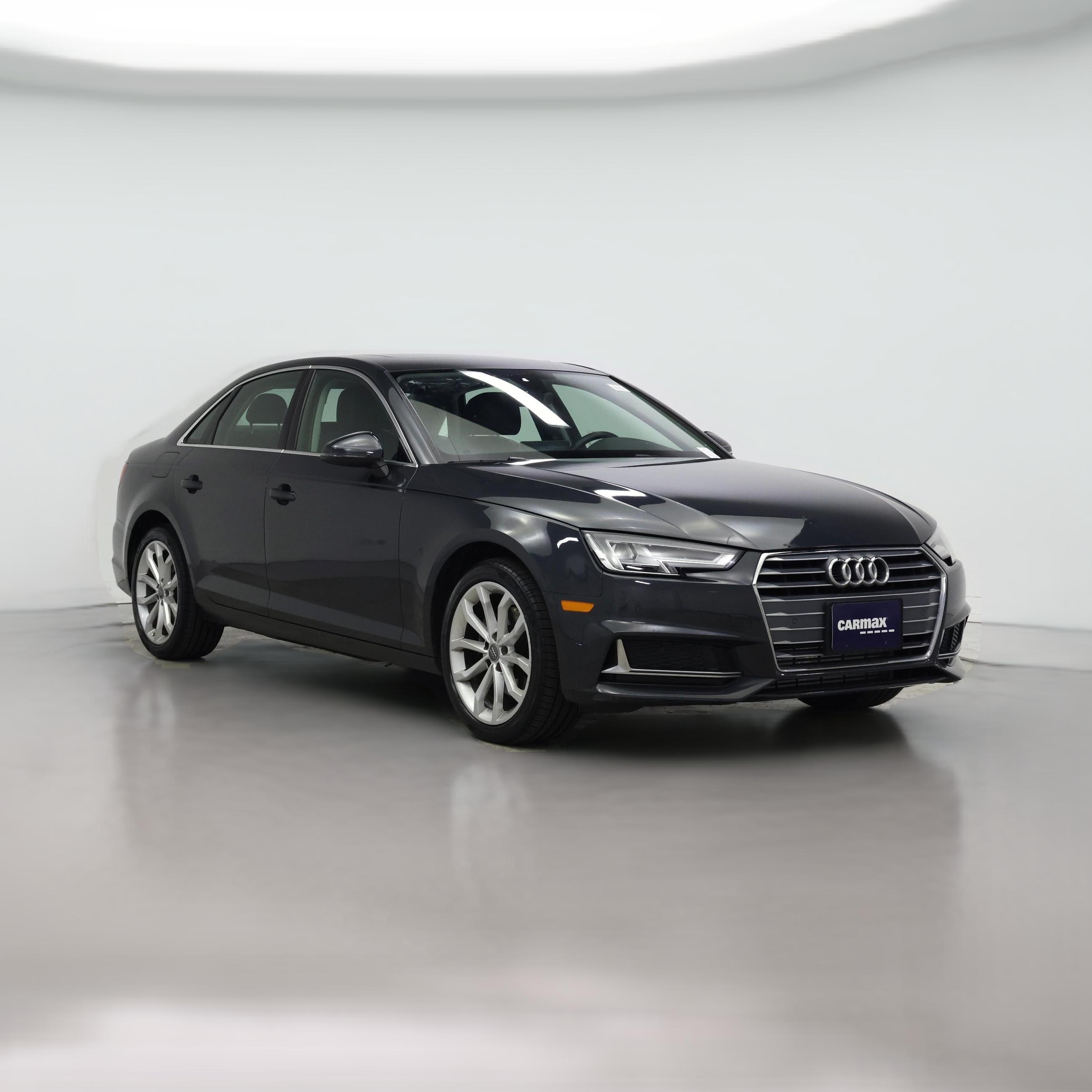 Thumbnail: 2019 Audi A4 - 1