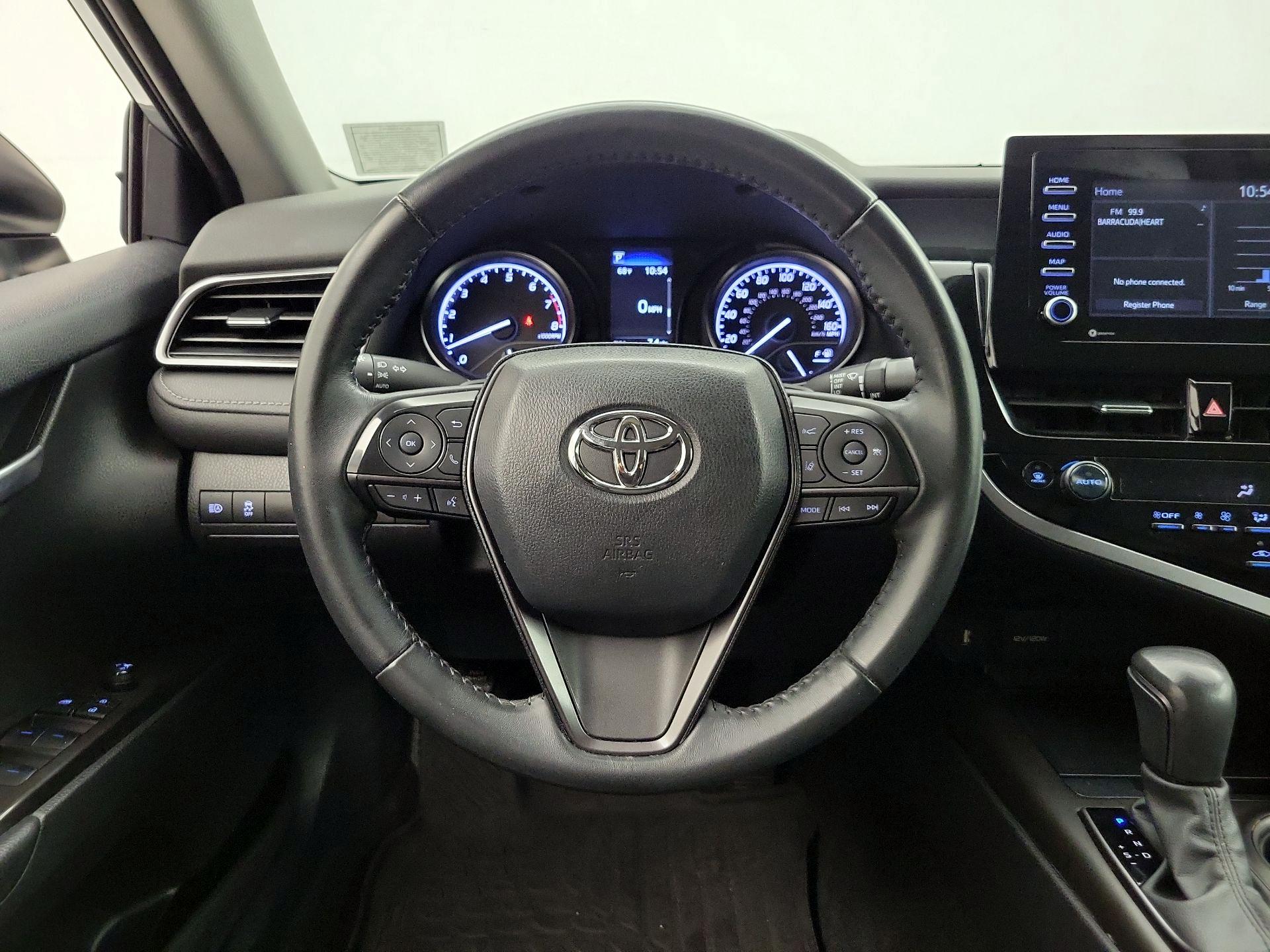 Thumbnail: 2023 Toyota Camry - 10