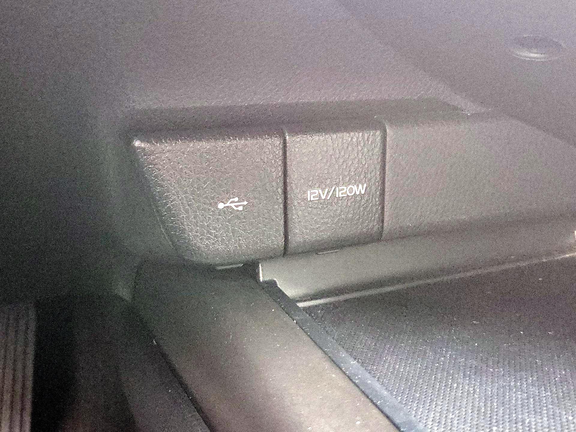 Thumbnail: 2023 Toyota Camry - 18