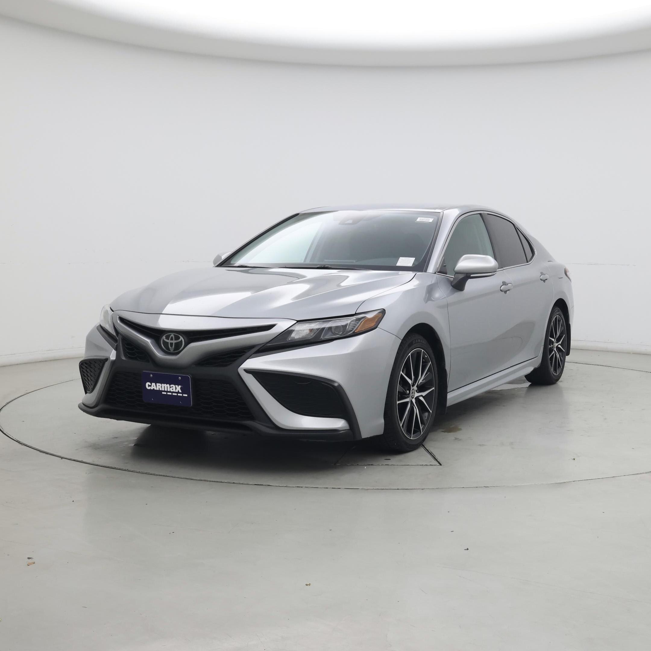 Thumbnail: 2023 Toyota Camry - 4