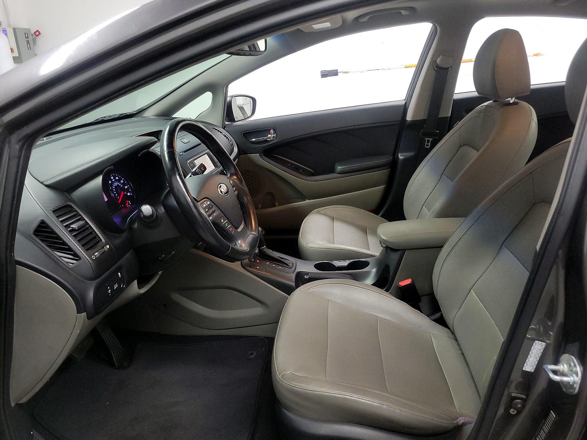 Thumbnail: 2014 Kia Forte - 11