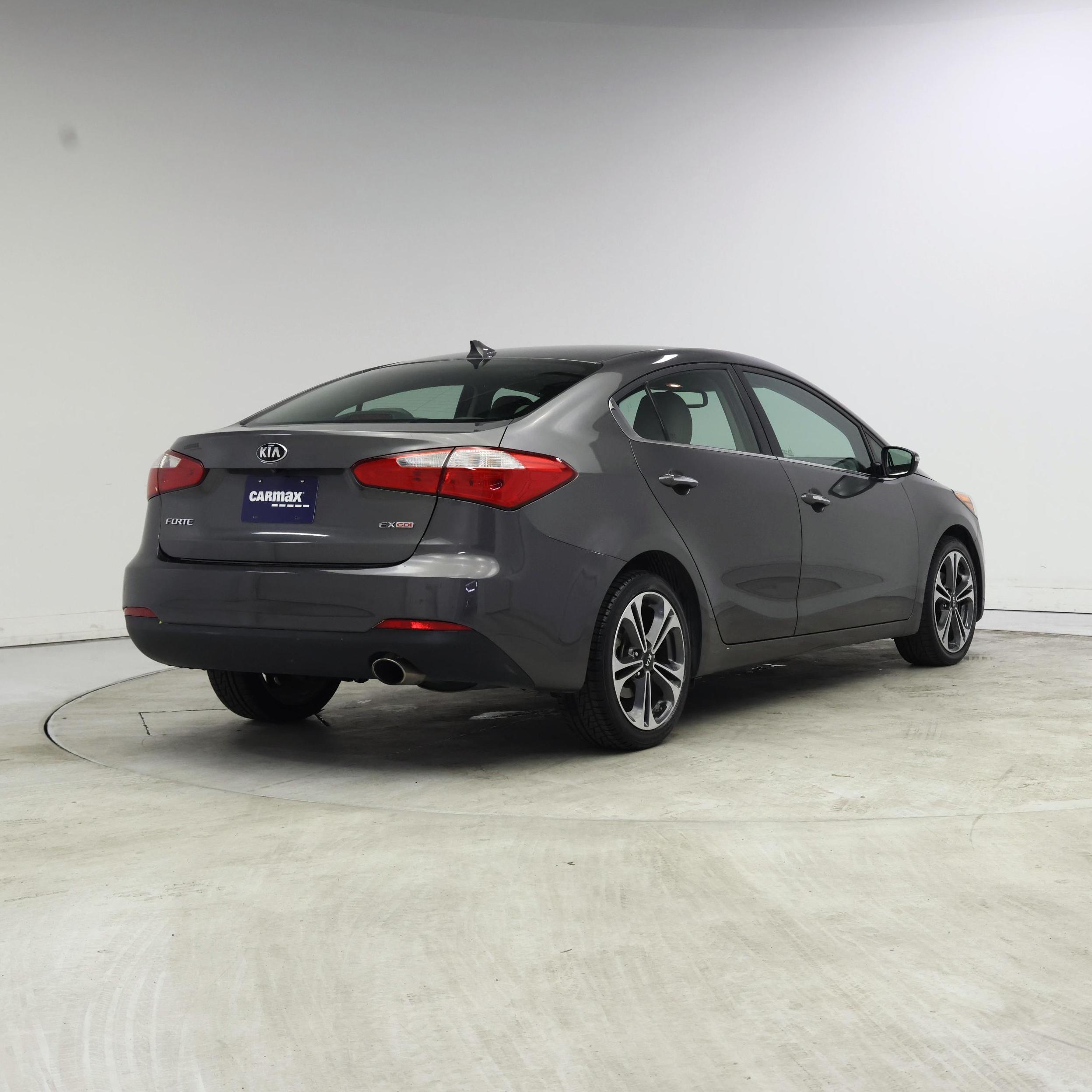 Thumbnail: 2014 Kia Forte - 8