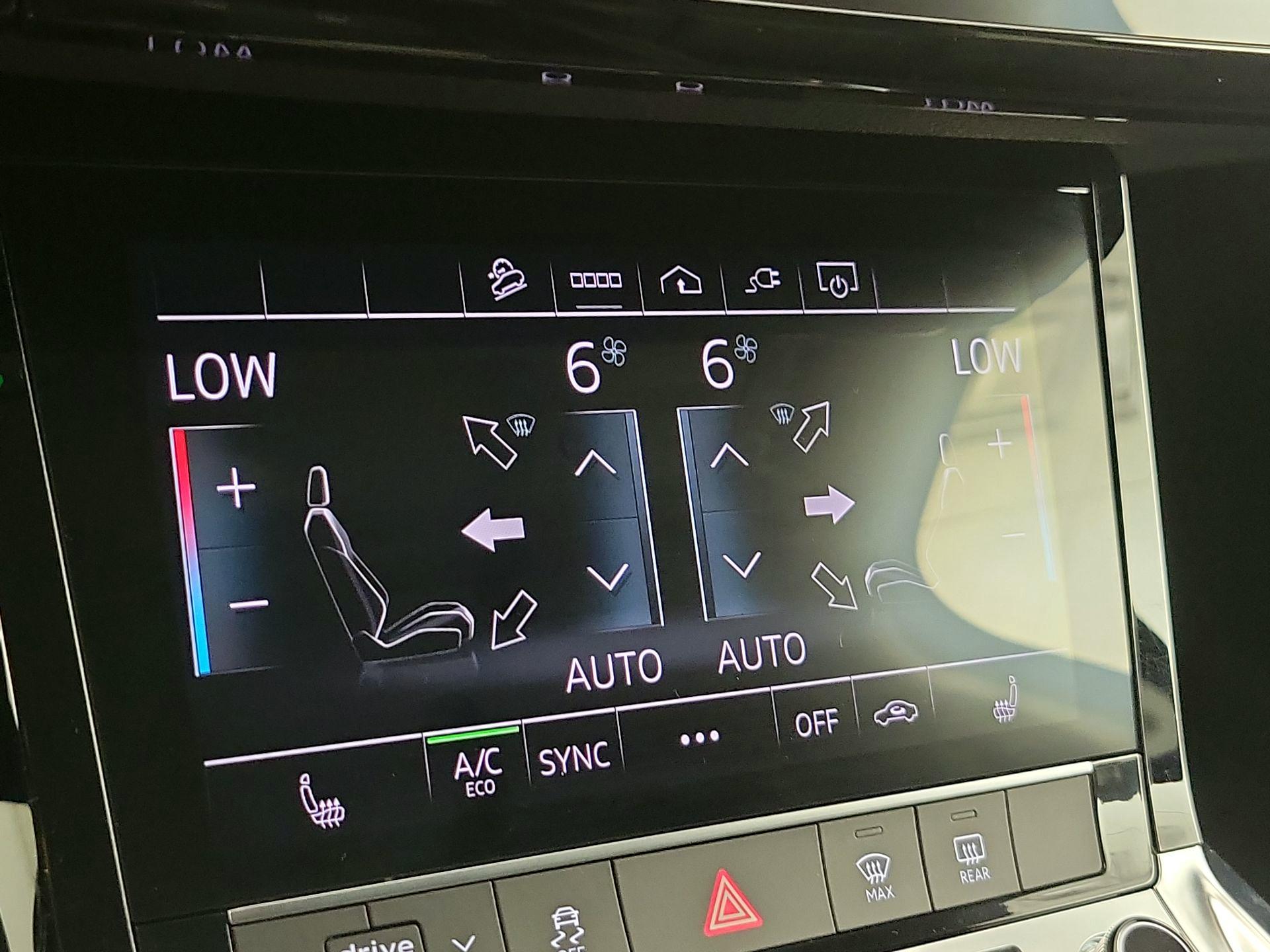 Thumbnail: 2021 Audi e-tron - 17