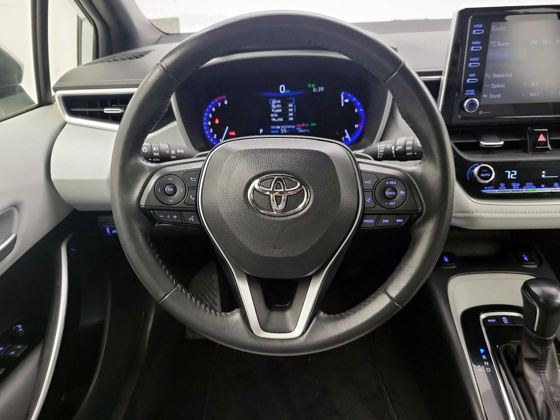 Thumbnail: 2022 Toyota Corolla - 10