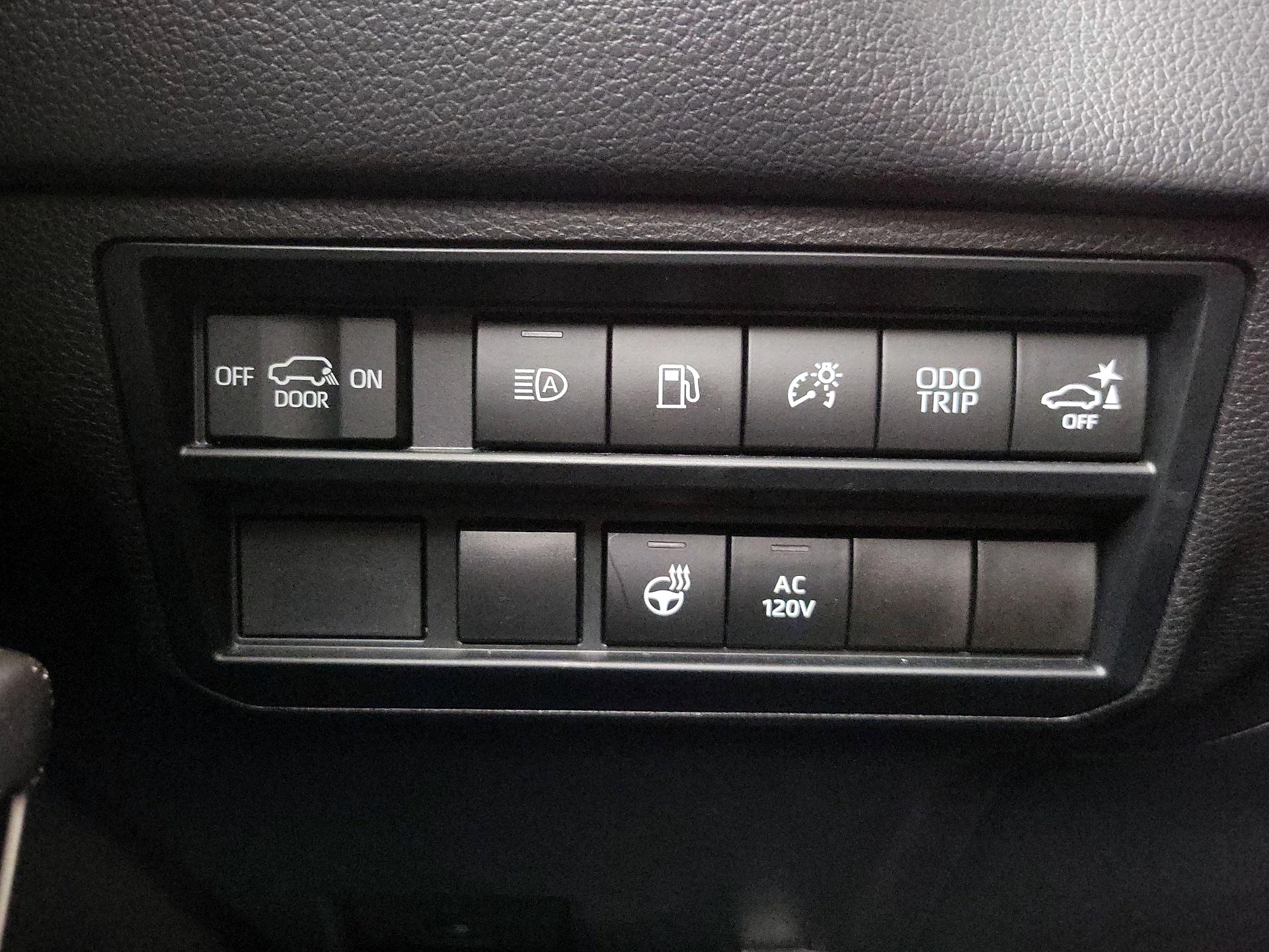 Thumbnail: 2024 Toyota Sequoia - 13