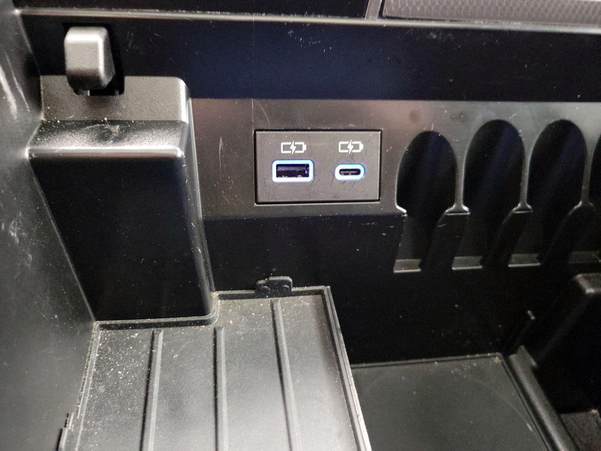 Thumbnail: 2024 Toyota Sequoia - 19