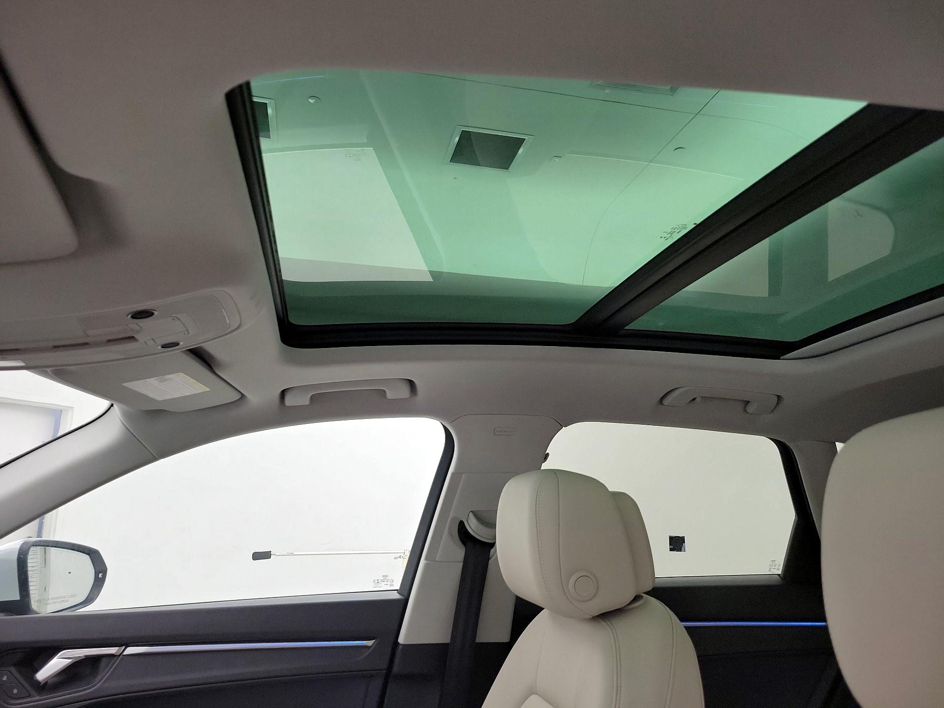 Thumbnail: 2022 Audi Q3 - 19