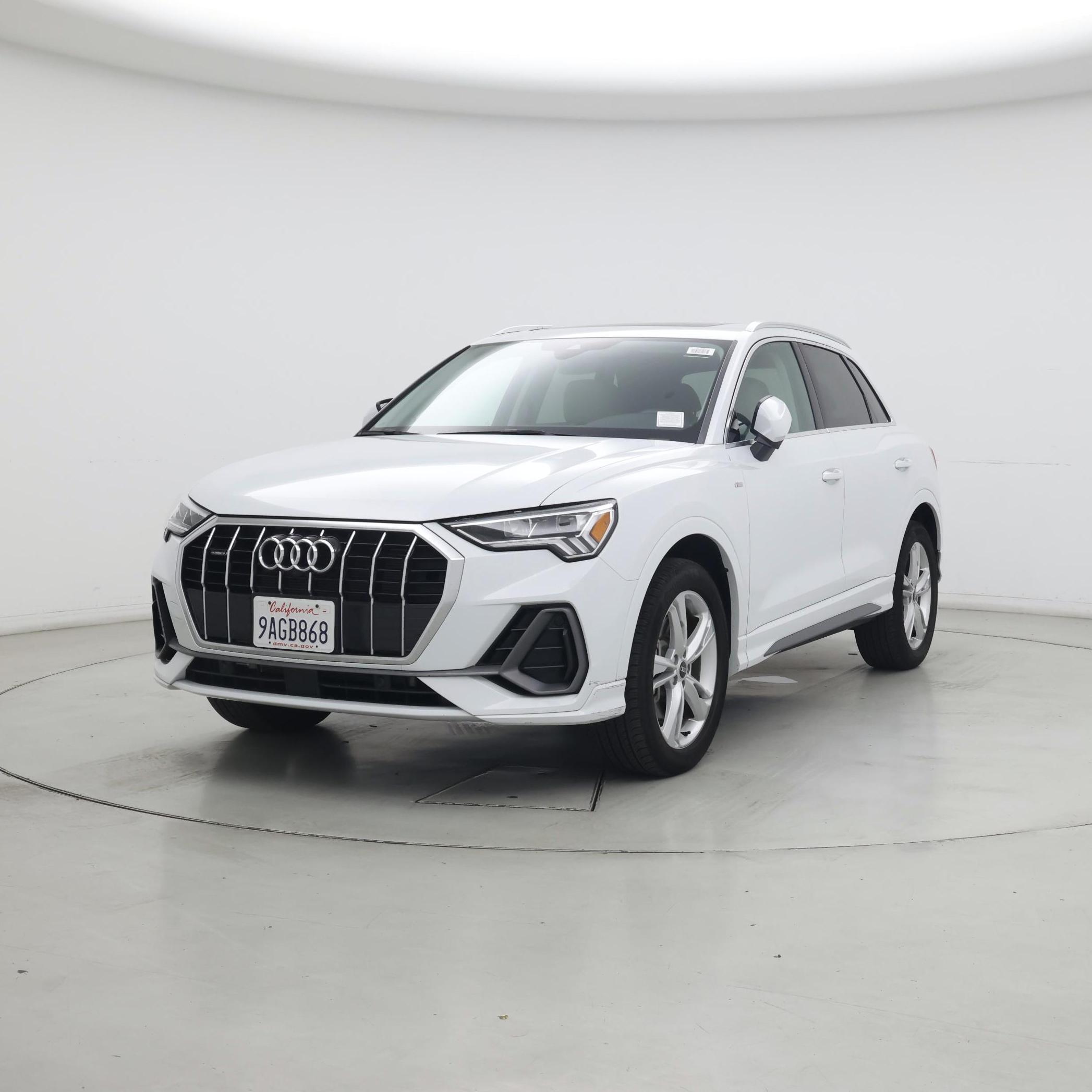 Thumbnail: 2022 Audi Q3 - 4