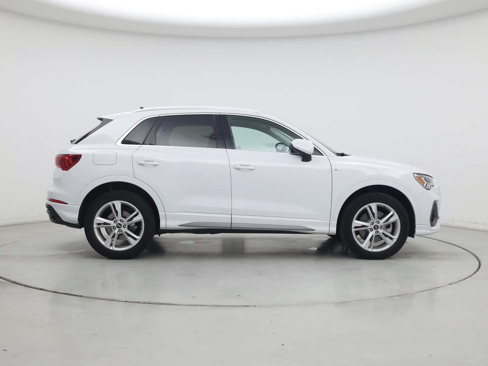 2022 Audi Q3 S Line Premium Plus - Photo 8