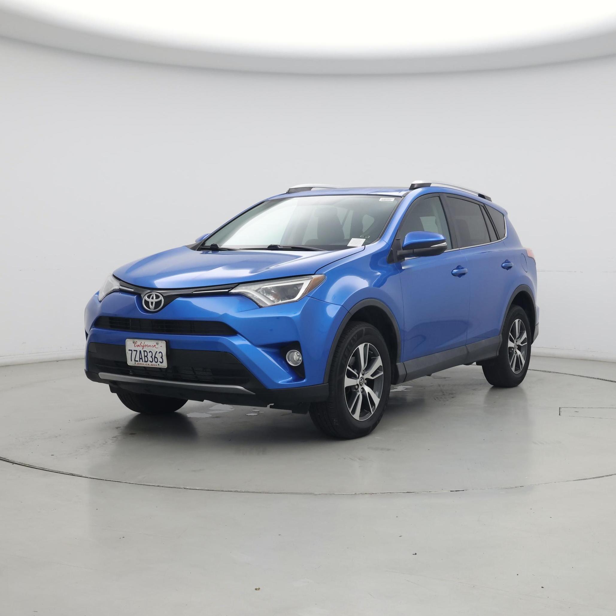 Thumbnail: 2016 Toyota RAV4 - 4
