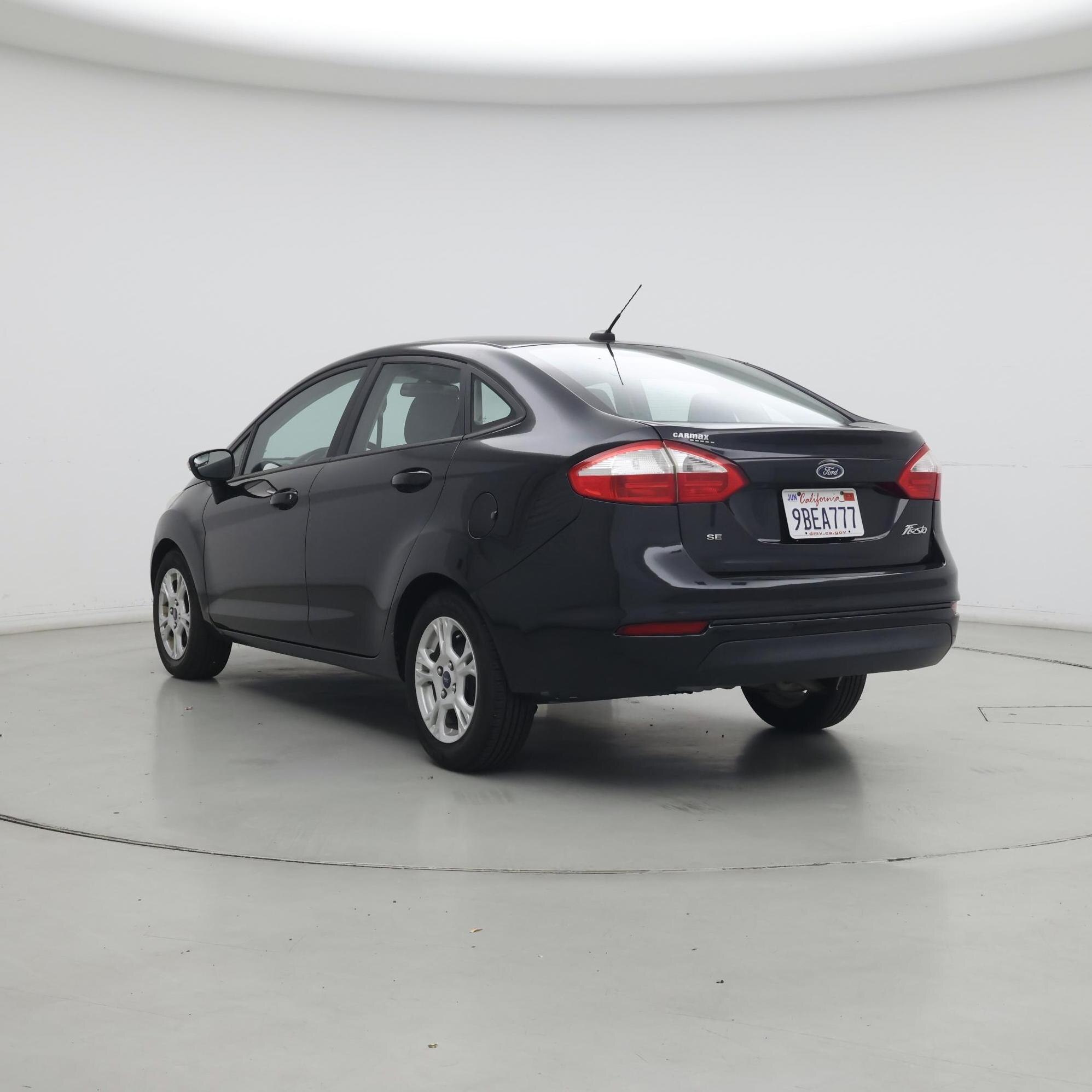 Thumbnail: 2015 Ford Fiesta - 2