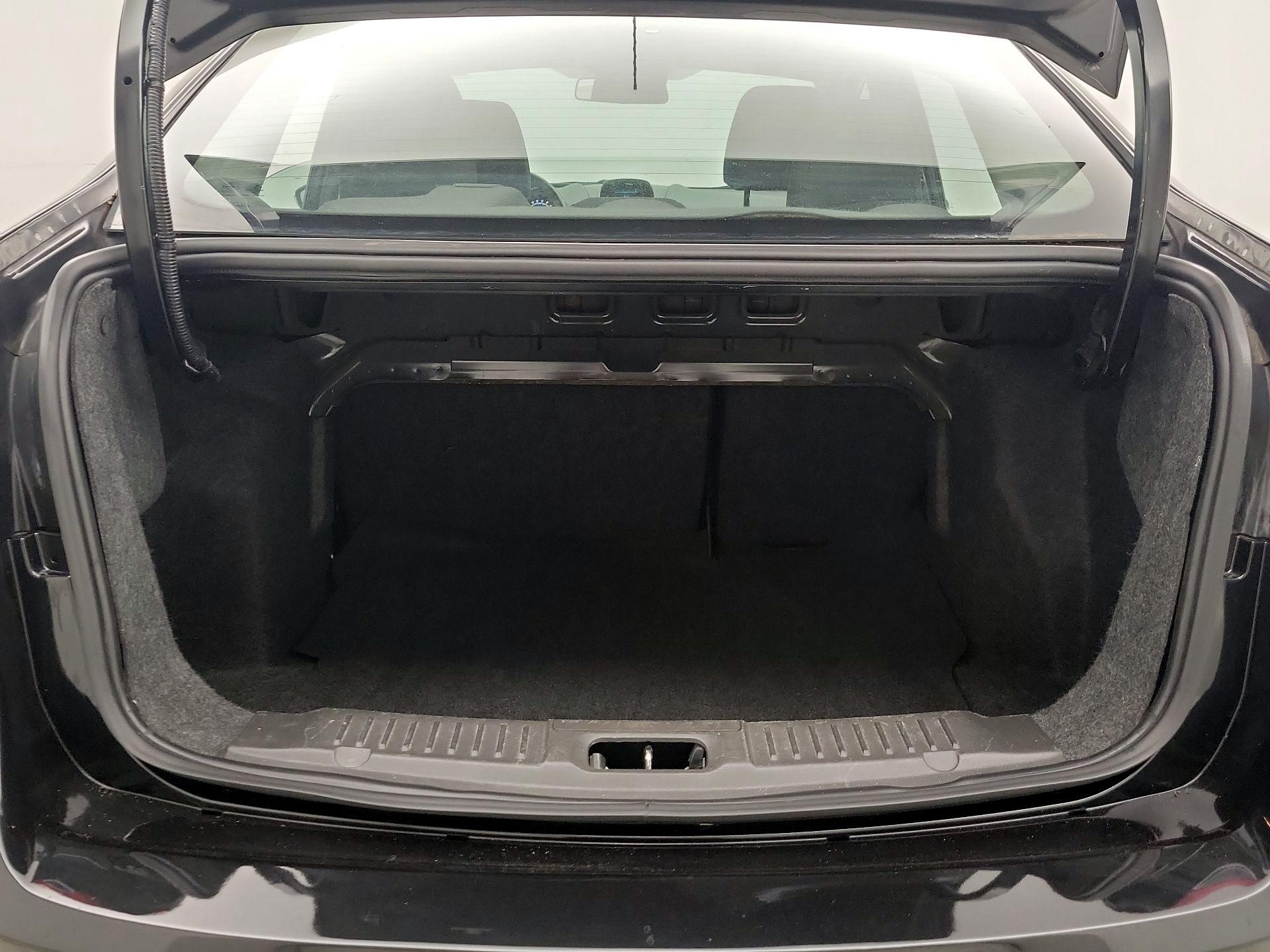 Thumbnail: 2015 Ford Fiesta - 19