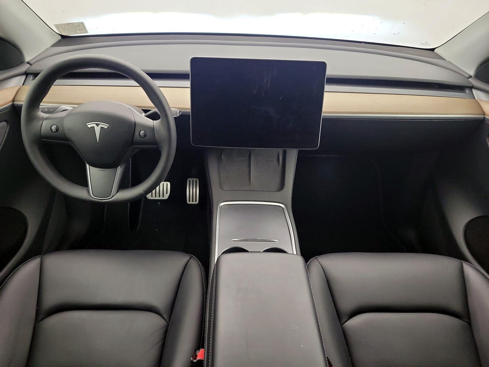 Thumbnail: 2023 Tesla Model Y - 9