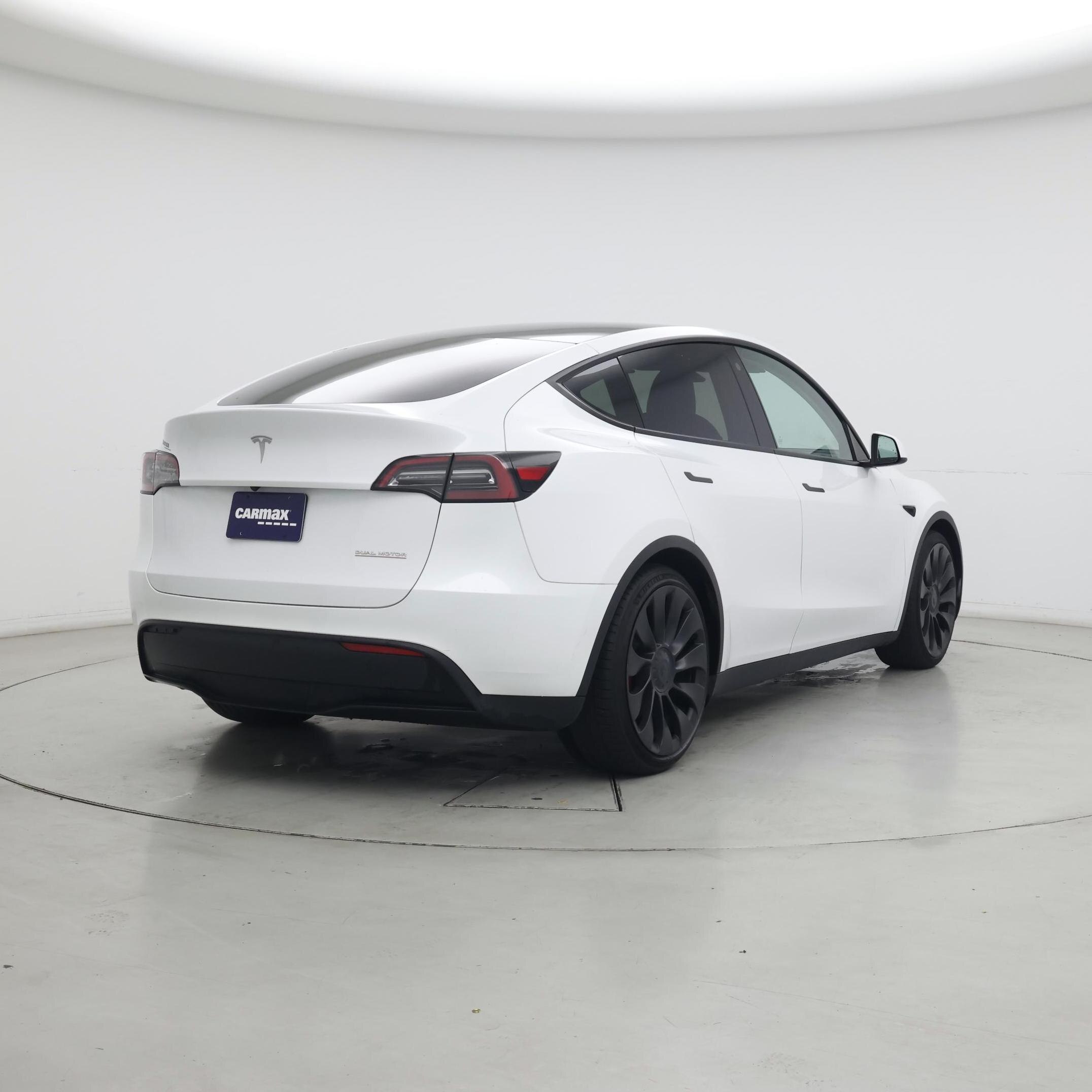 Thumbnail: 2023 Tesla Model Y - 8