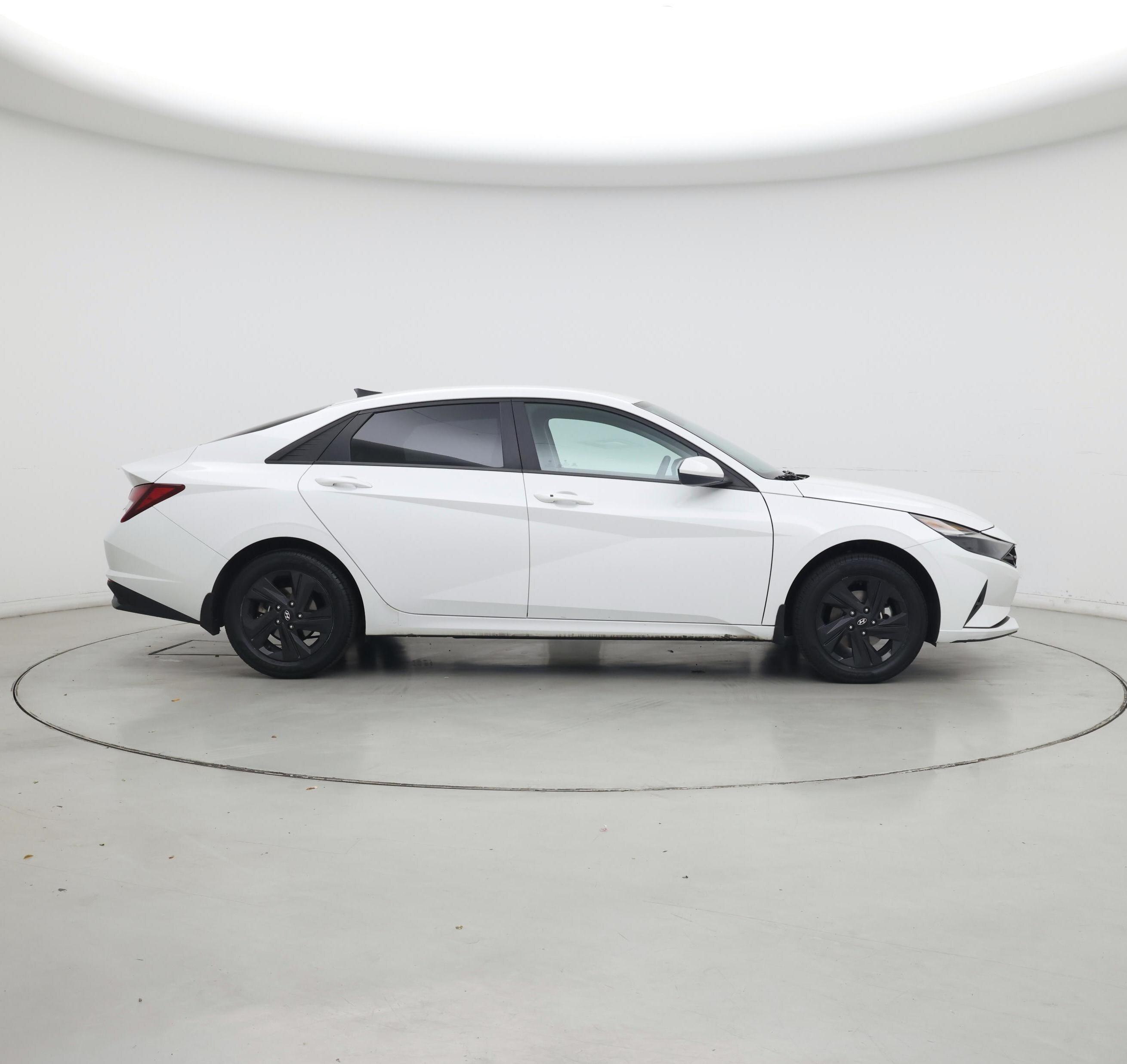 Thumbnail: 2023 Hyundai Elantra - 7