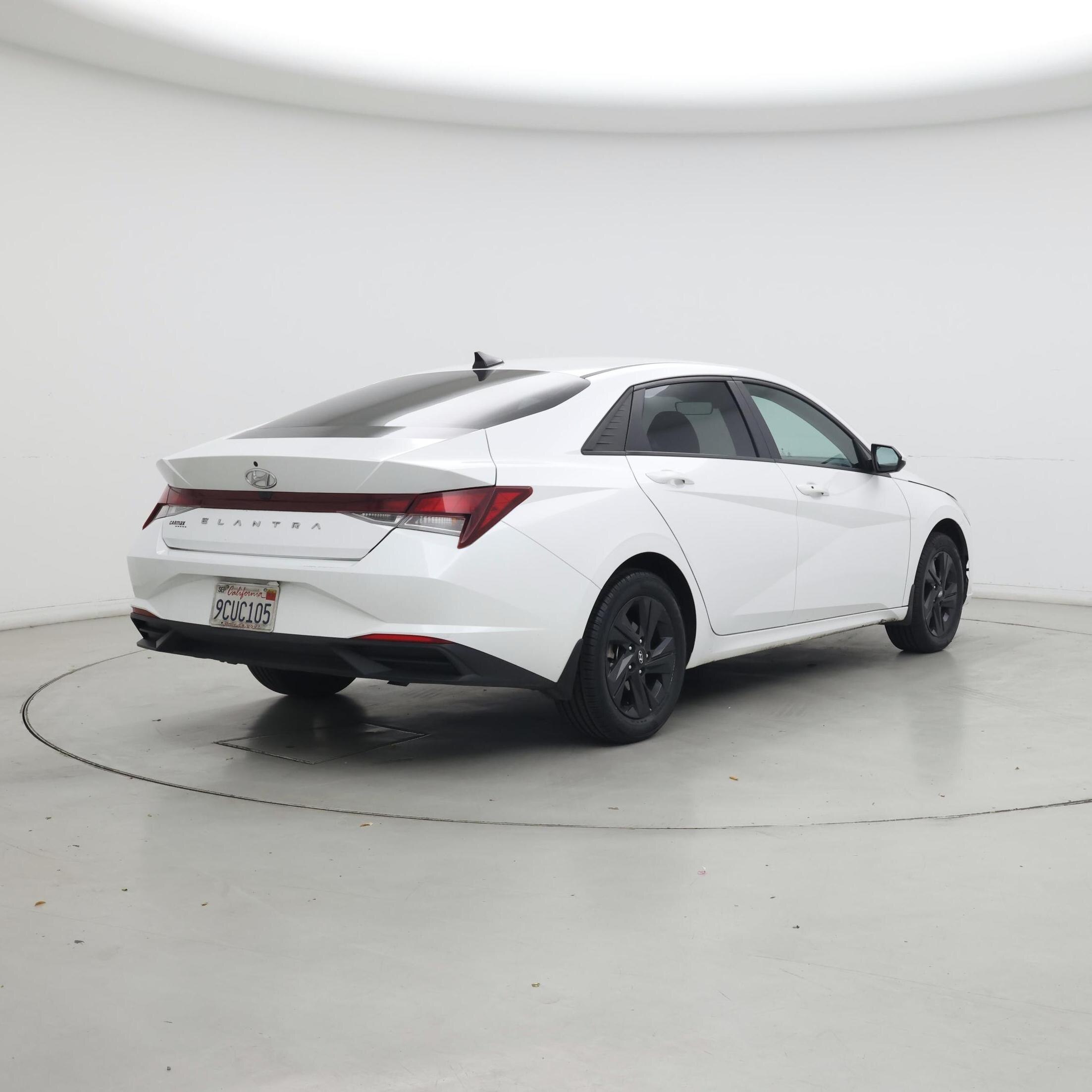 Thumbnail: 2023 Hyundai Elantra - 8