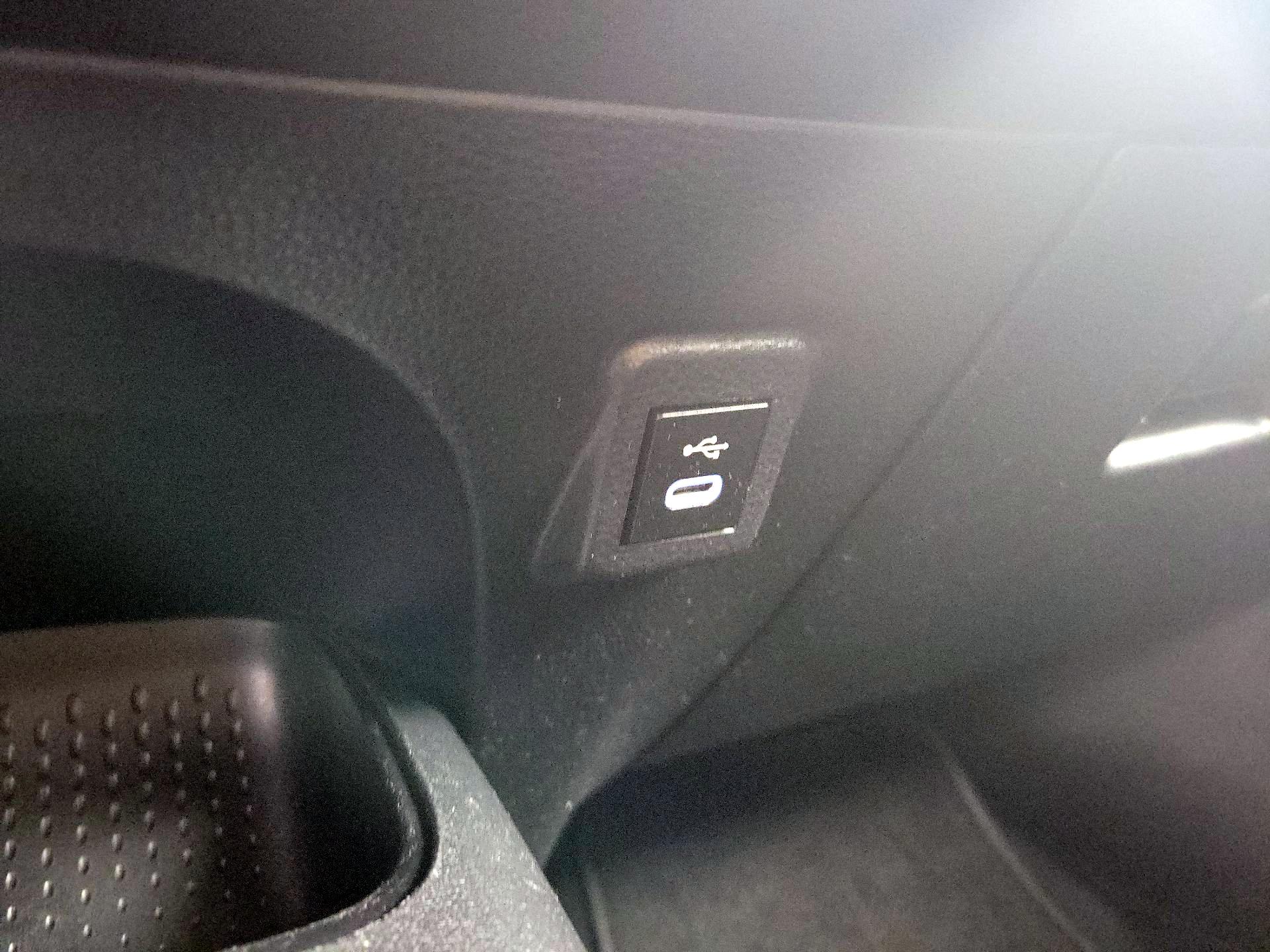 Thumbnail: 2023 Toyota Corolla - 18