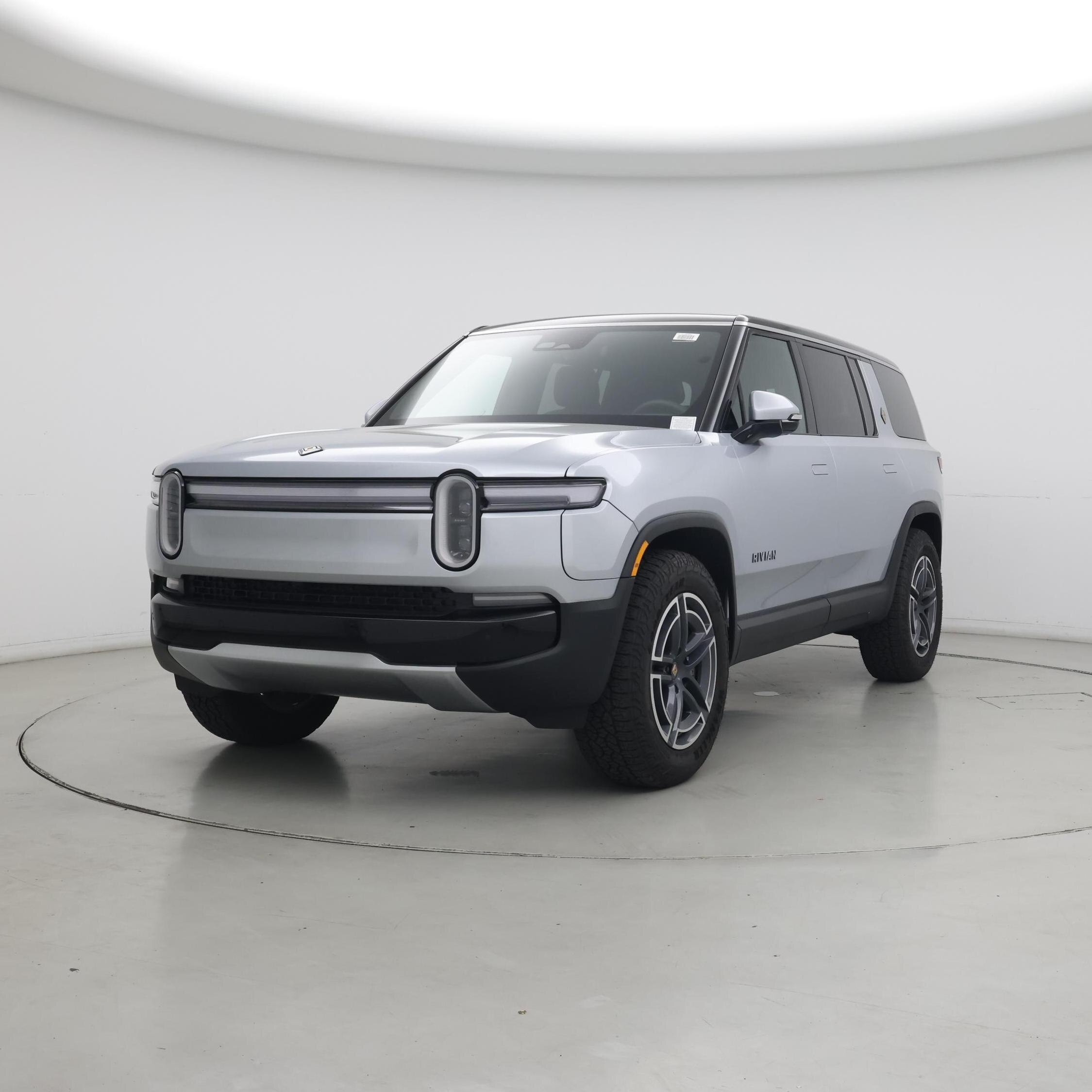 Thumbnail: 2026 Rivian R1S - 4
