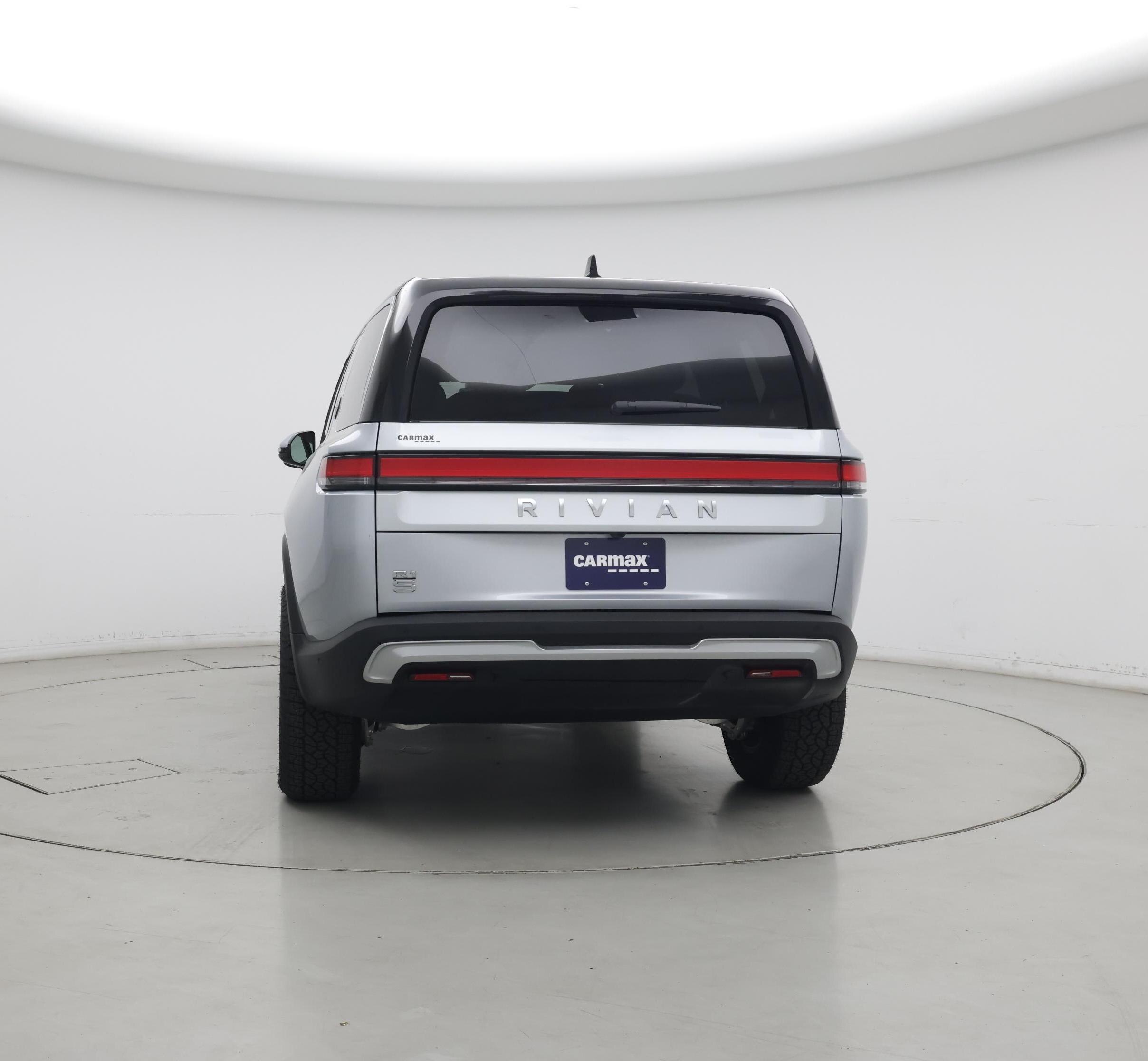 Thumbnail: 2026 Rivian R1S - 6