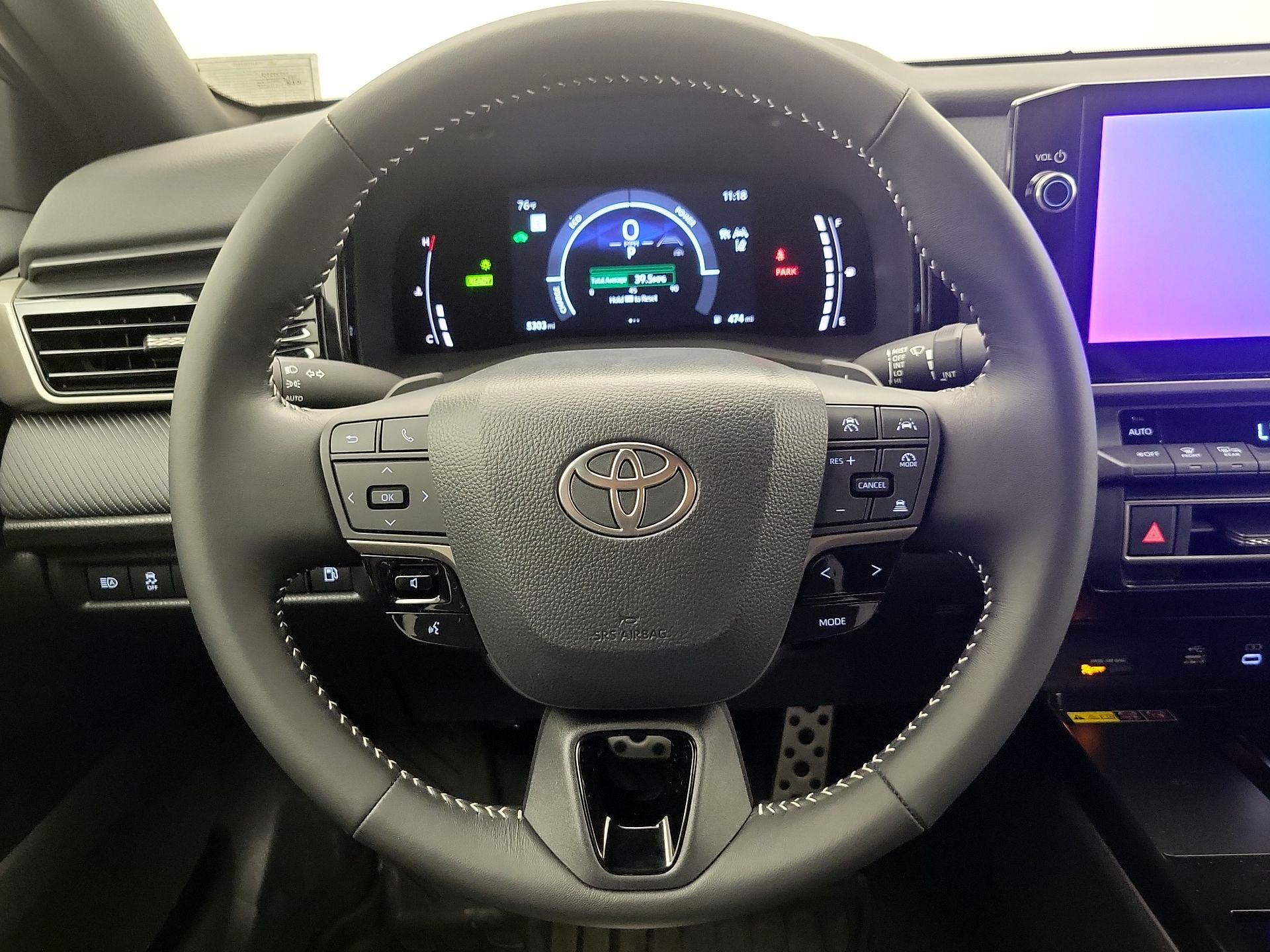 Thumbnail: 2026 Toyota Camry - 10