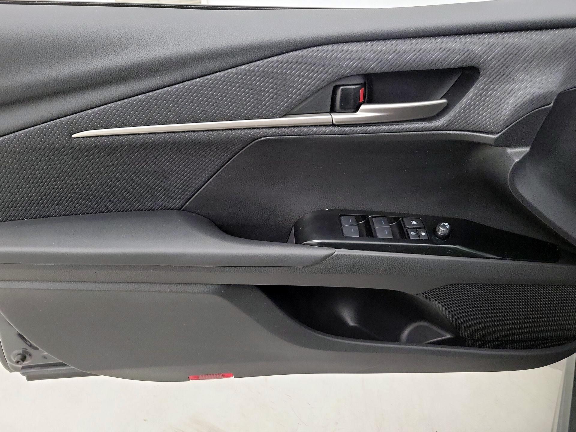 Thumbnail: 2026 Toyota Camry - 12