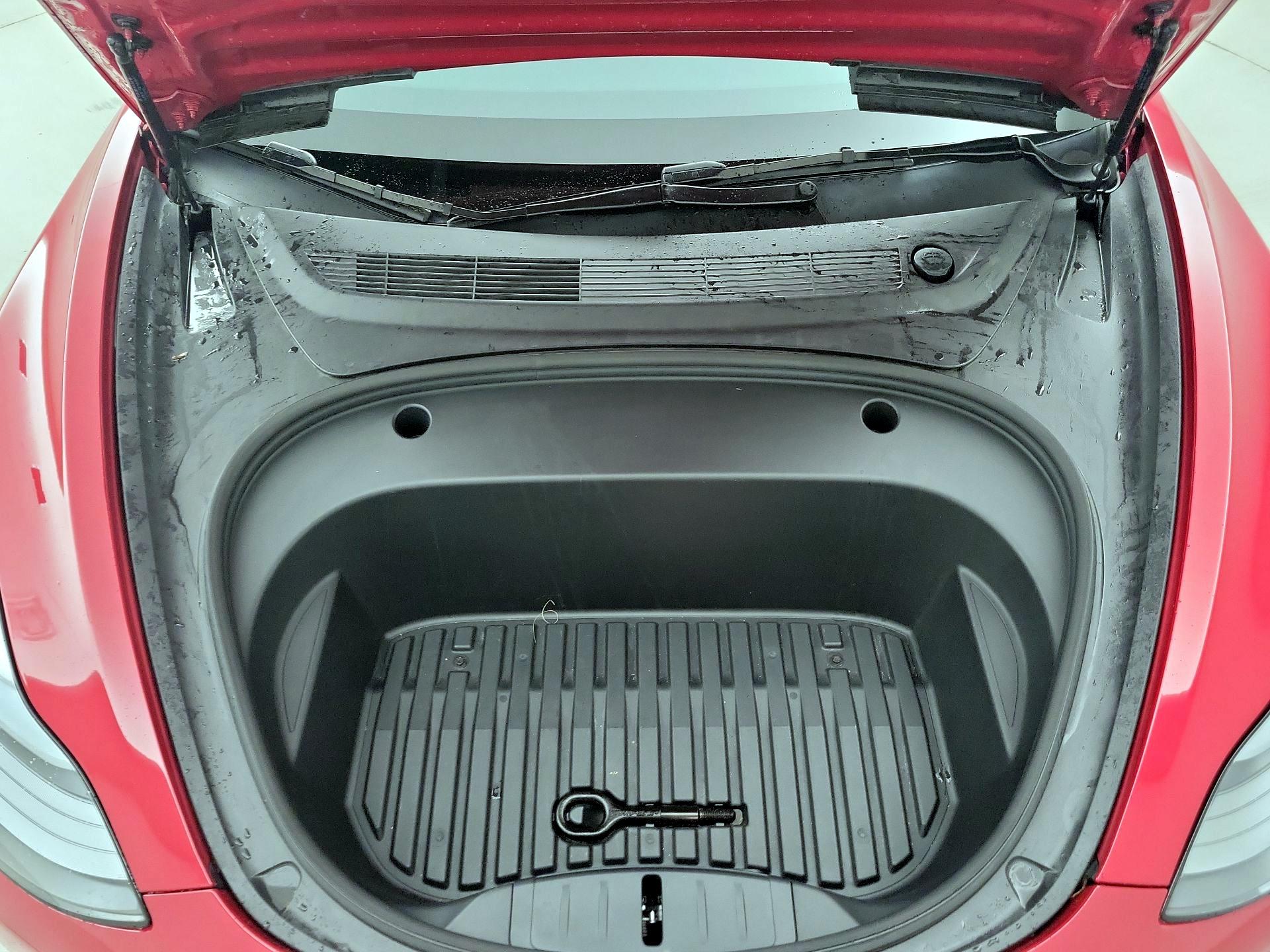 Thumbnail: 2023 Tesla Model 3 - 20