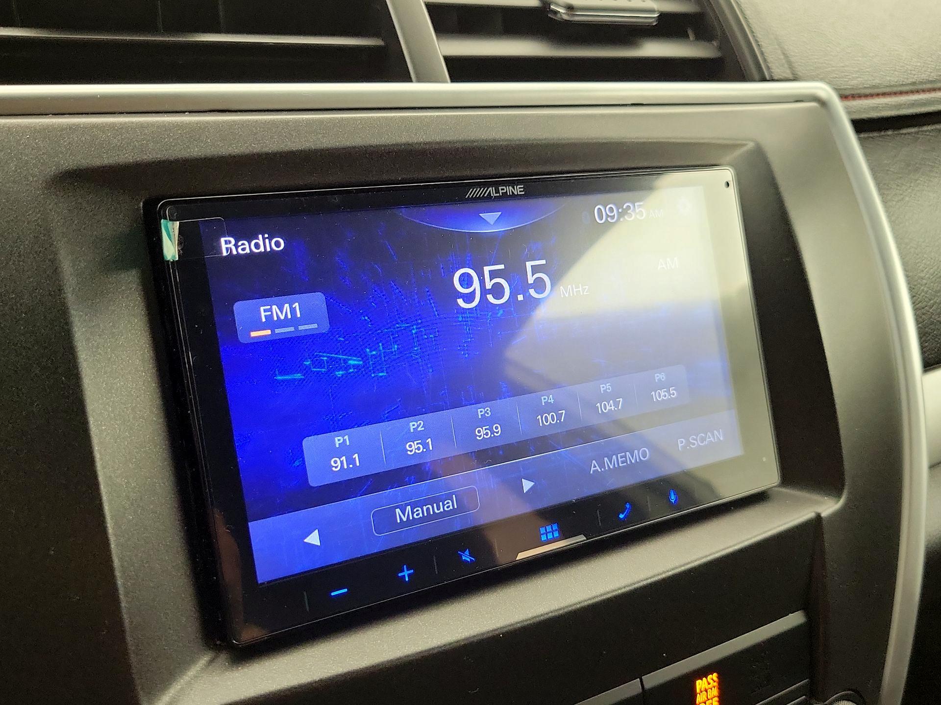 Thumbnail: 2016 Toyota Camry - 14