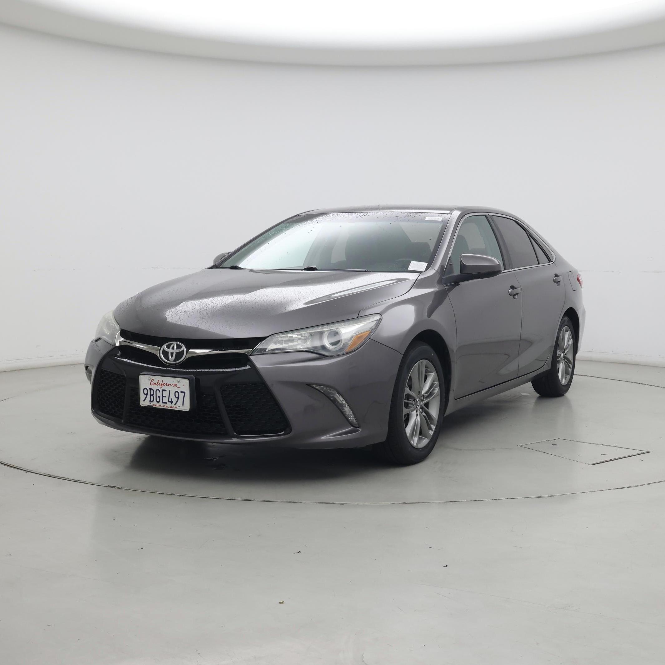 Thumbnail: 2016 Toyota Camry - 4