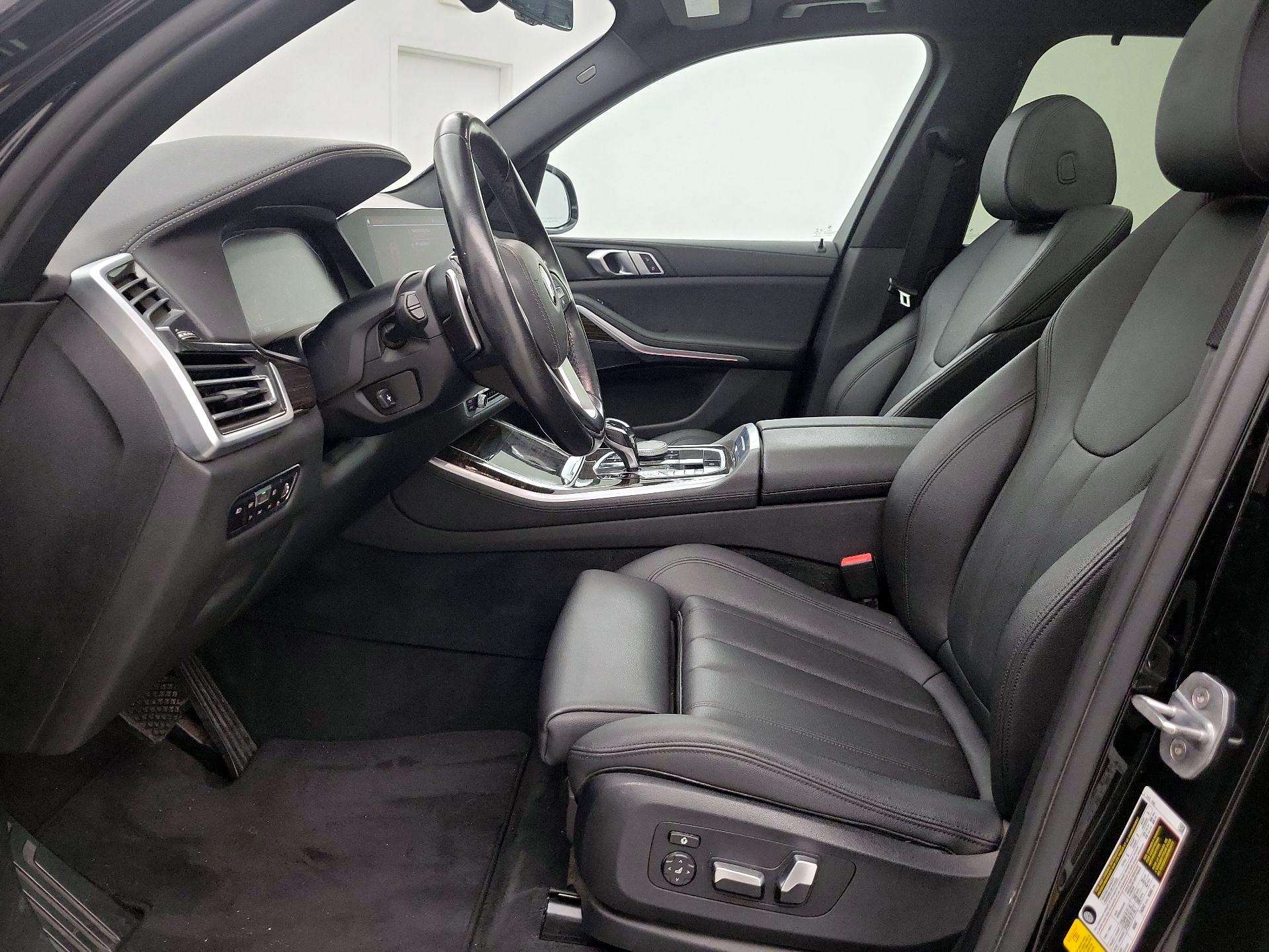 Thumbnail: 2020 BMW X5 - 11