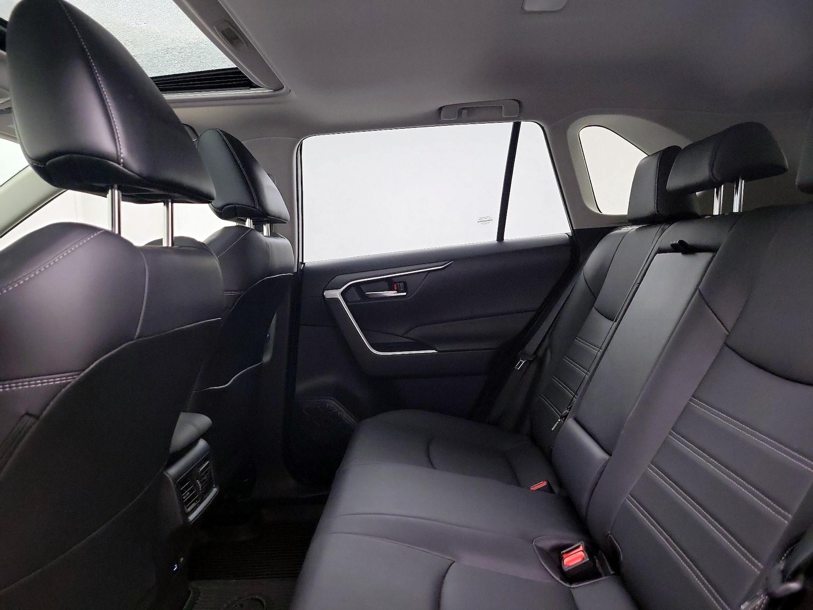 2023 Toyota RAV4 XLE Premium - Photo 19