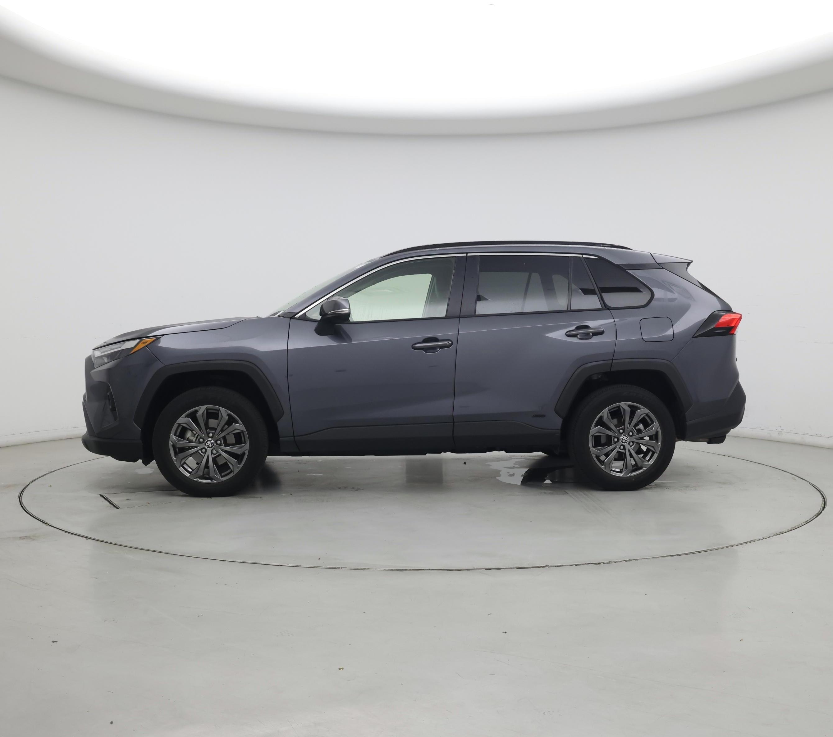 Thumbnail: 2023 Toyota RAV4 - 3