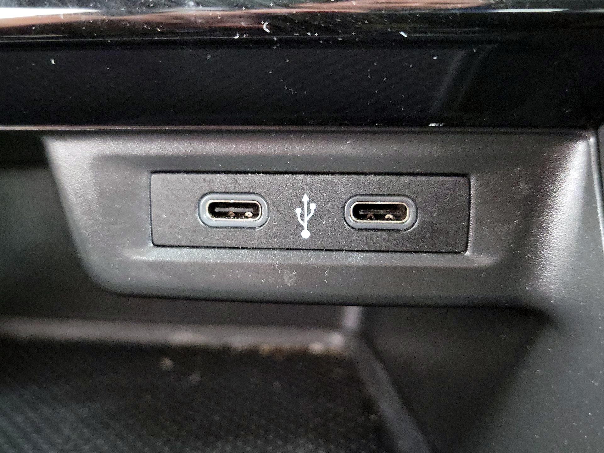 Thumbnail: 2021 Volkswagen Jetta - 18