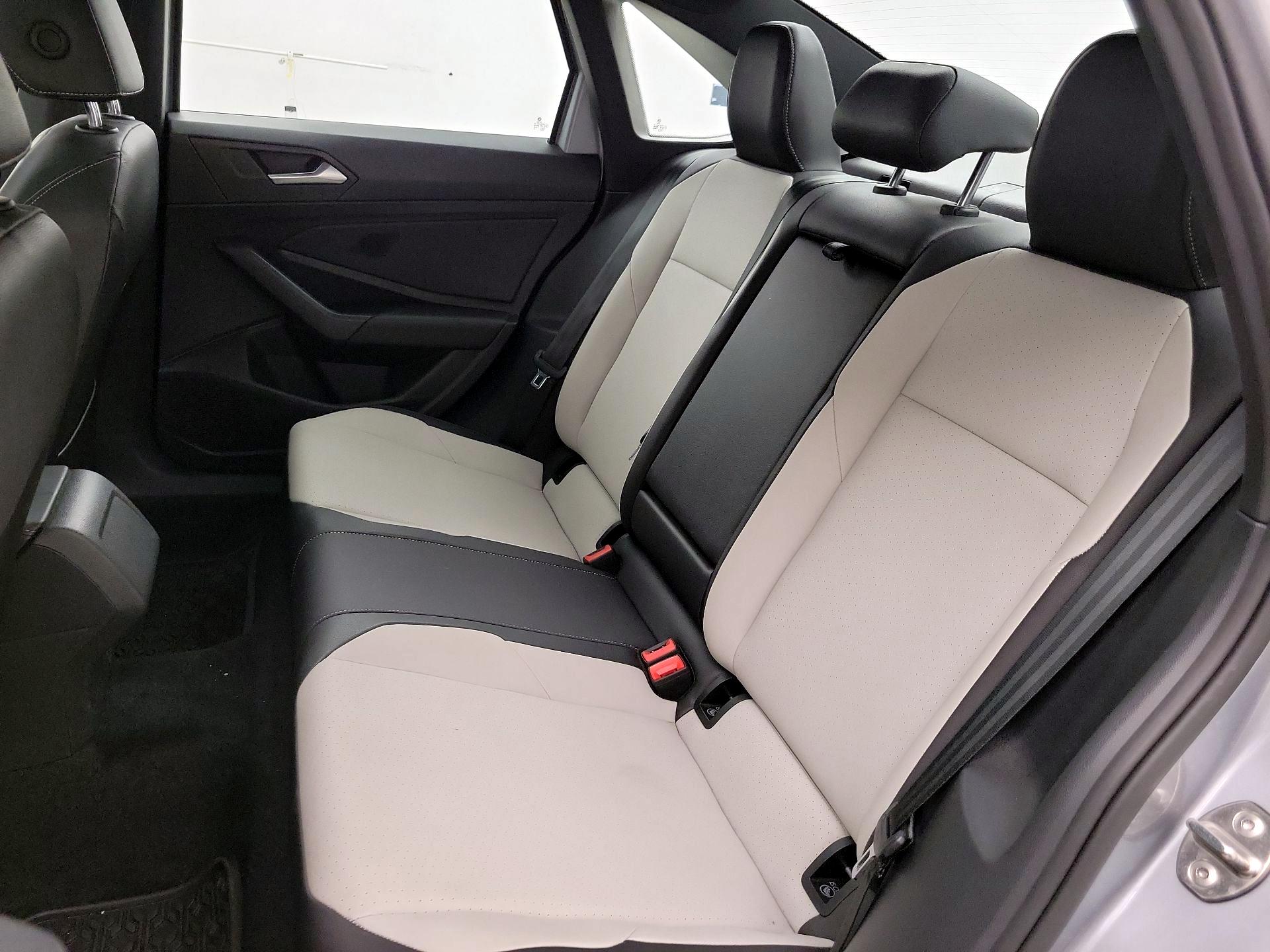 Thumbnail: 2021 Volkswagen Jetta - 20