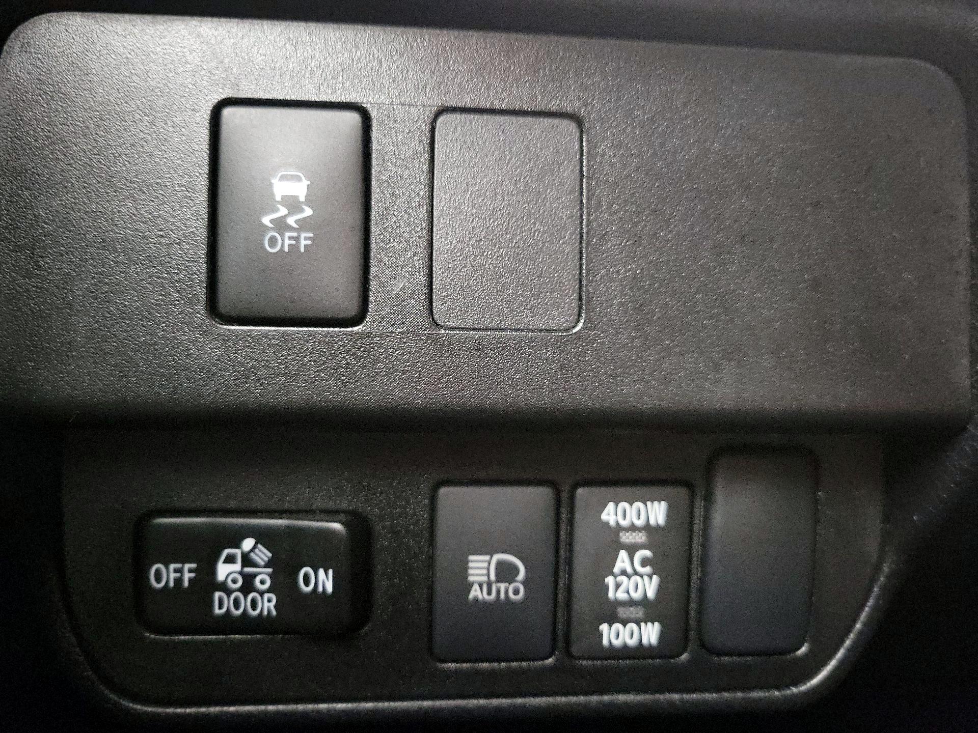 Thumbnail: 2023 Toyota Tacoma - 13