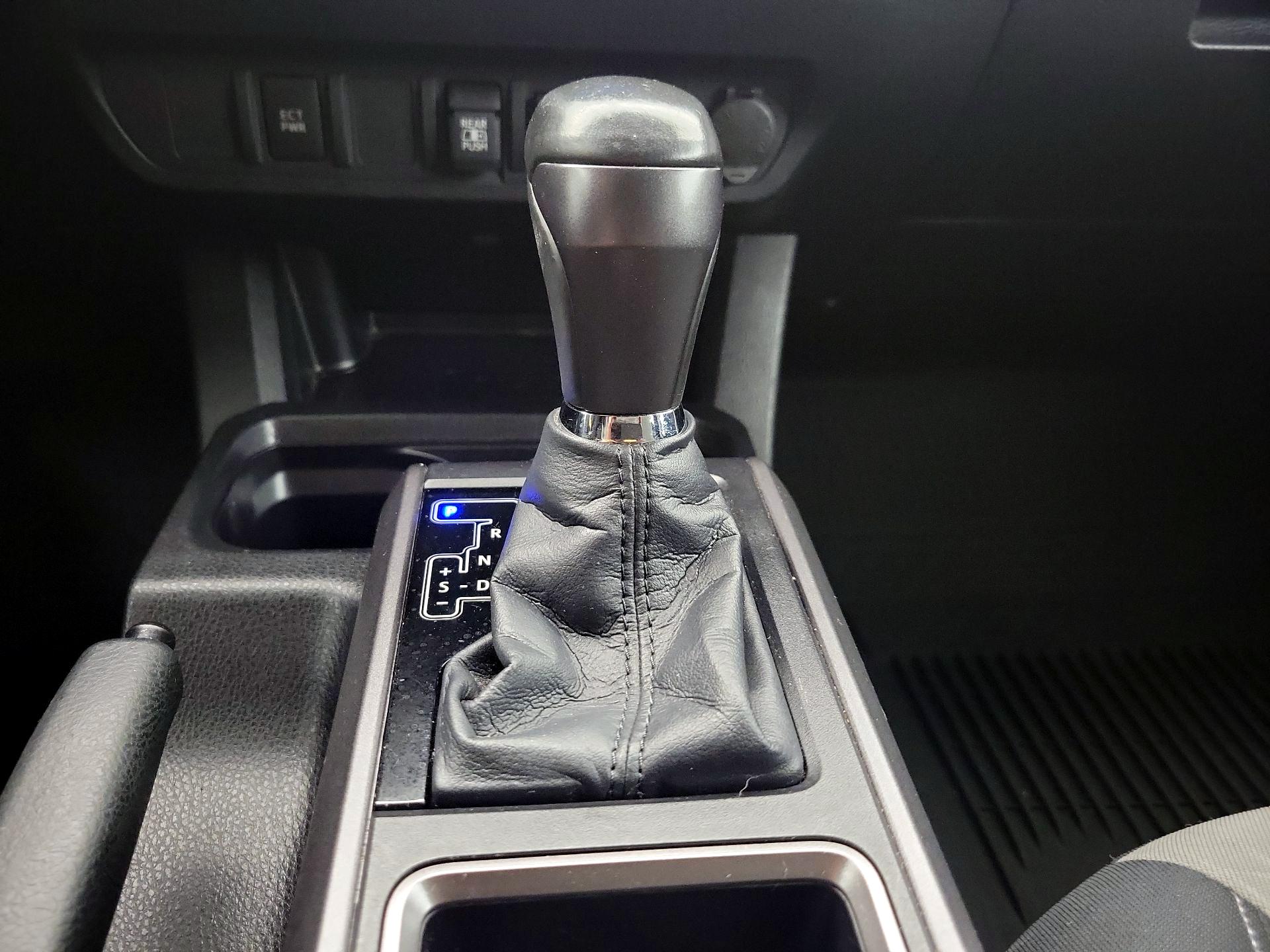 Thumbnail: 2023 Toyota Tacoma - 17